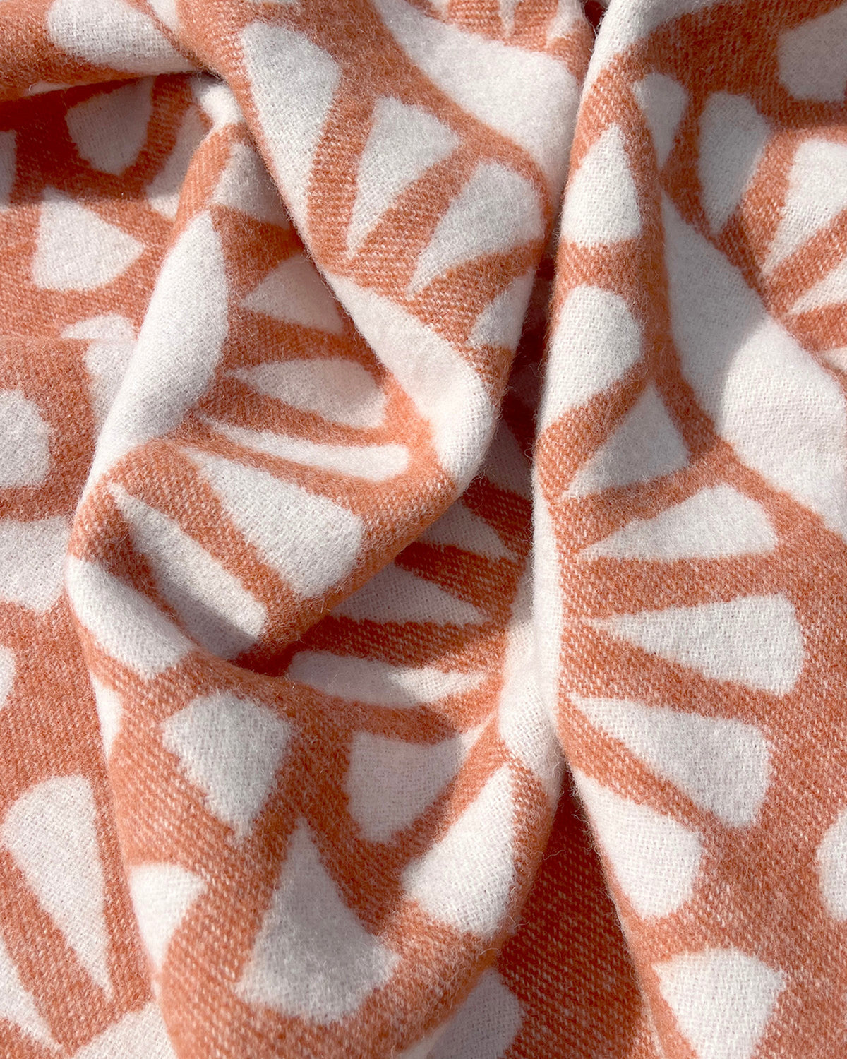 Maison Deux Blanket MOOOI WOODBLOCK BEETLE Rust Cream