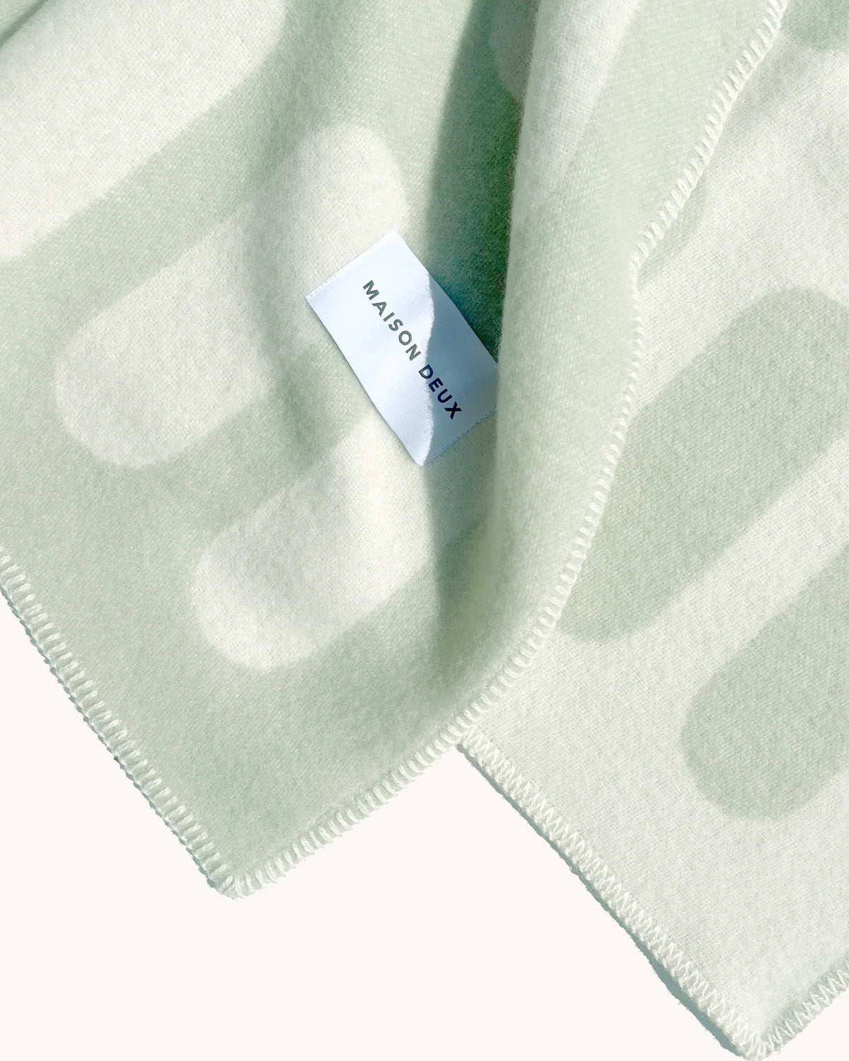 Blanket CUBICS Chill Pill Sage 4.25 x 6.5ft