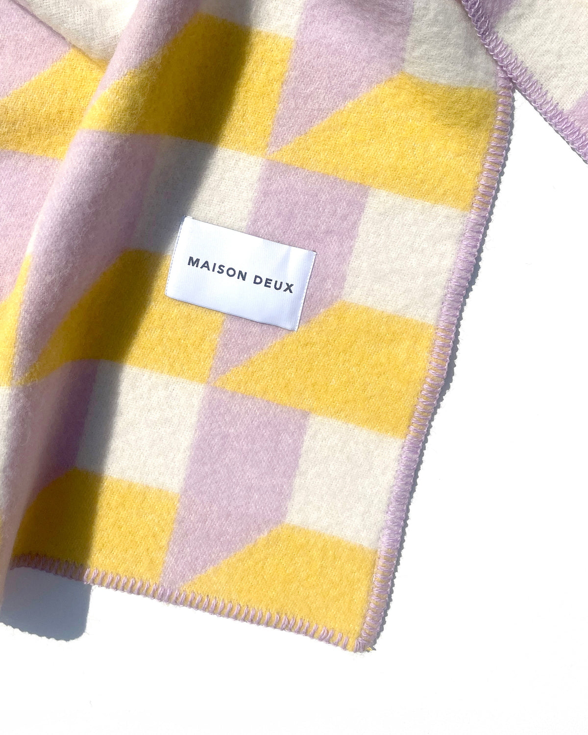 Blanket CUBICS Lilac / Sun Print 4.25 x 6.5ft