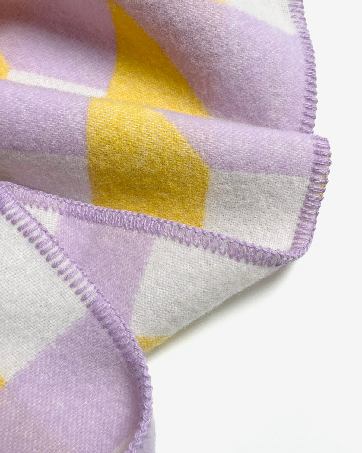 Blanket CUBICS Lilac / Sun Print 4.25 x 6.5ft