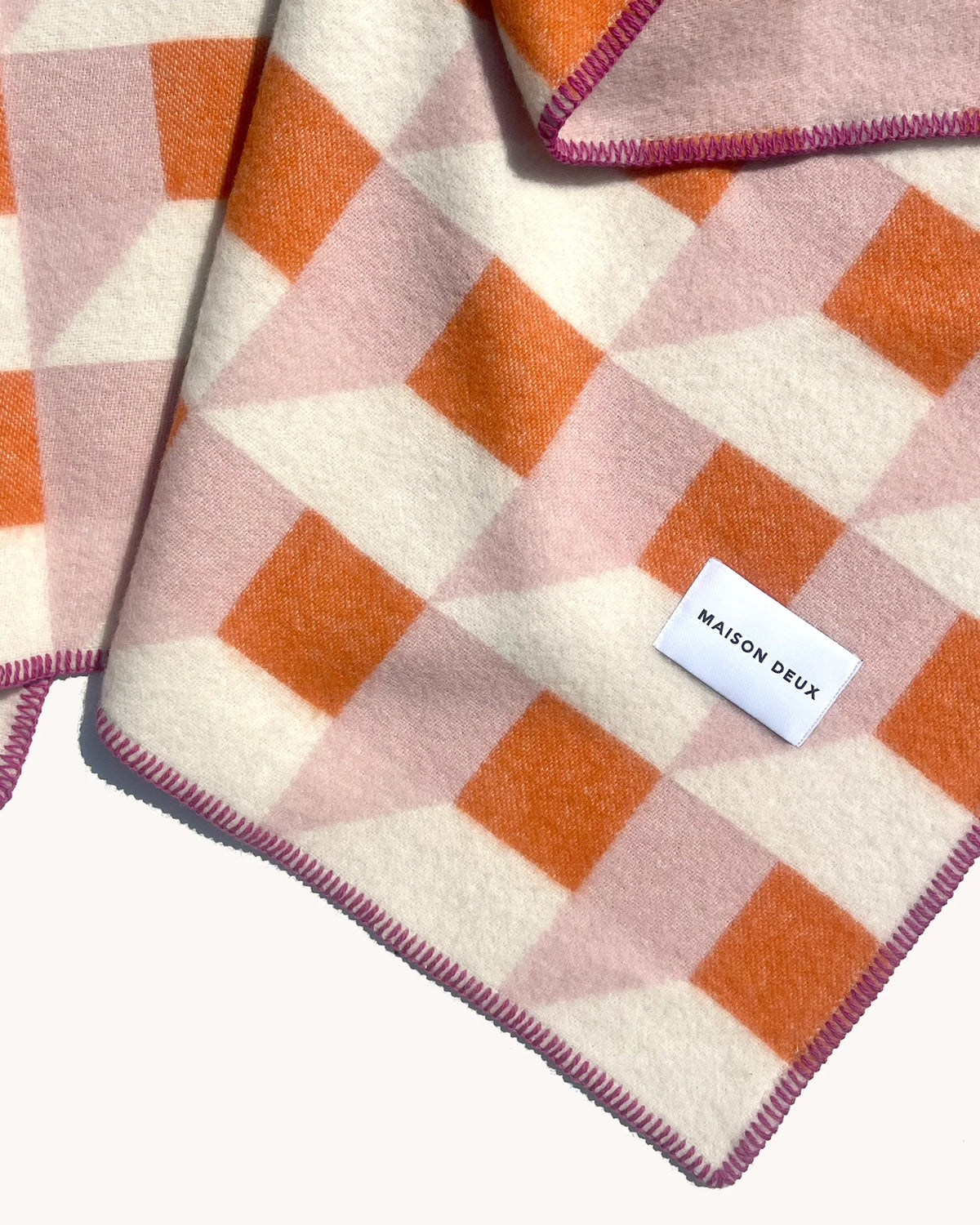 Blanket CUBICS Pink / Carrot Print 4.25 x 6.5ft