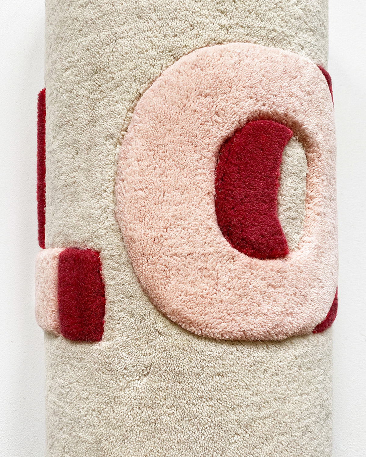Rug LOVE Cream / Red Print 3.3 x 1.6ft