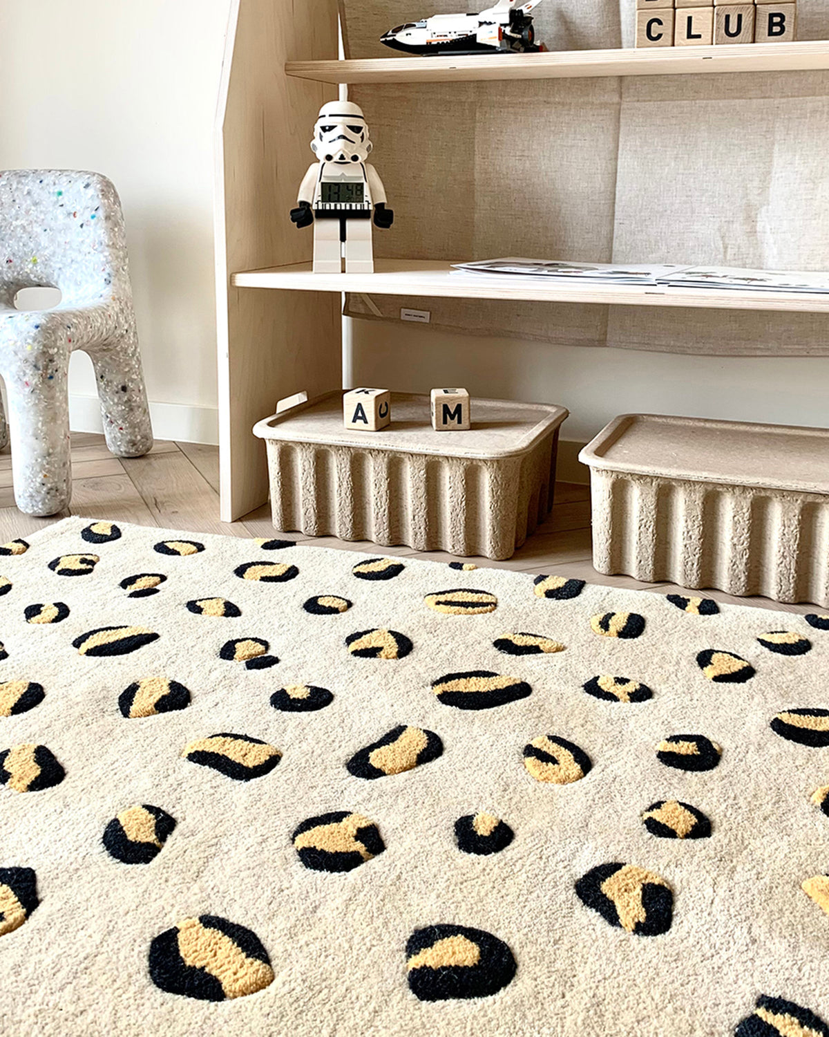 Rug LEOPARD Beige / Brown and Black Print 5.5 x 7.9ft
