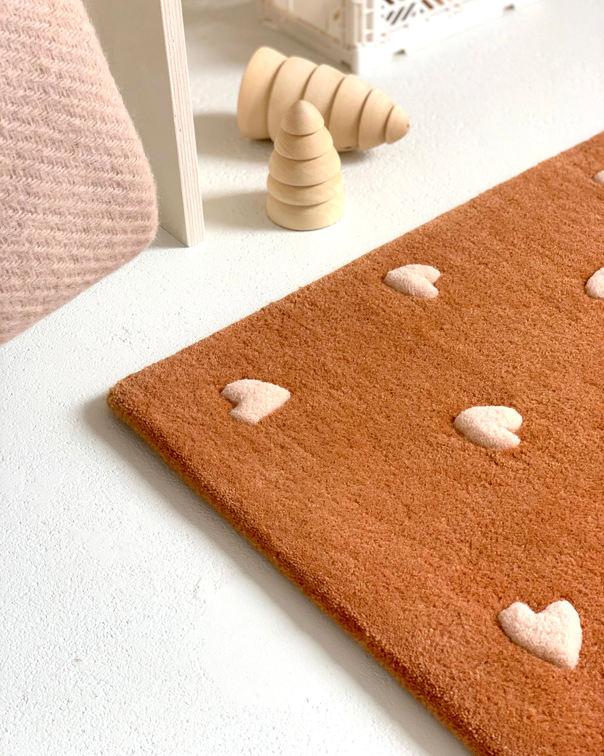 Rug HEARTS Brown / Pink Print 3.9 x 5.9ft