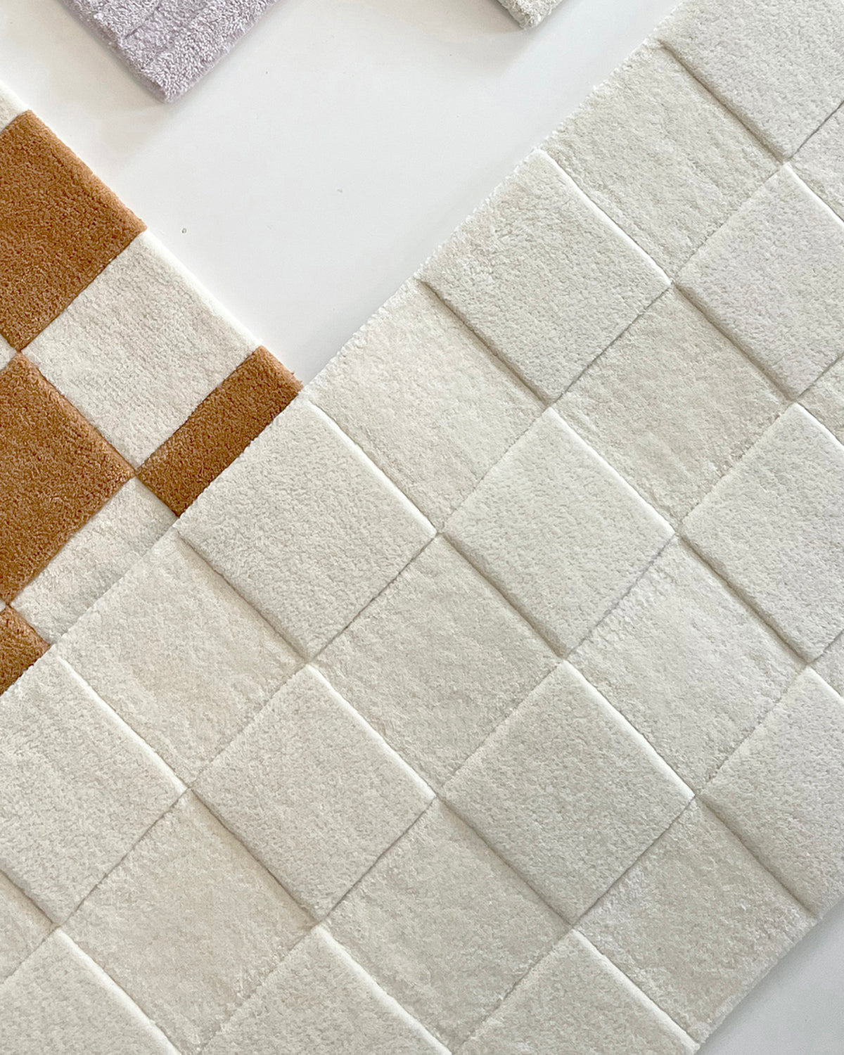 Maison Deux Rug CHECKERBOARD Off White 3.9 x 5.9 ft