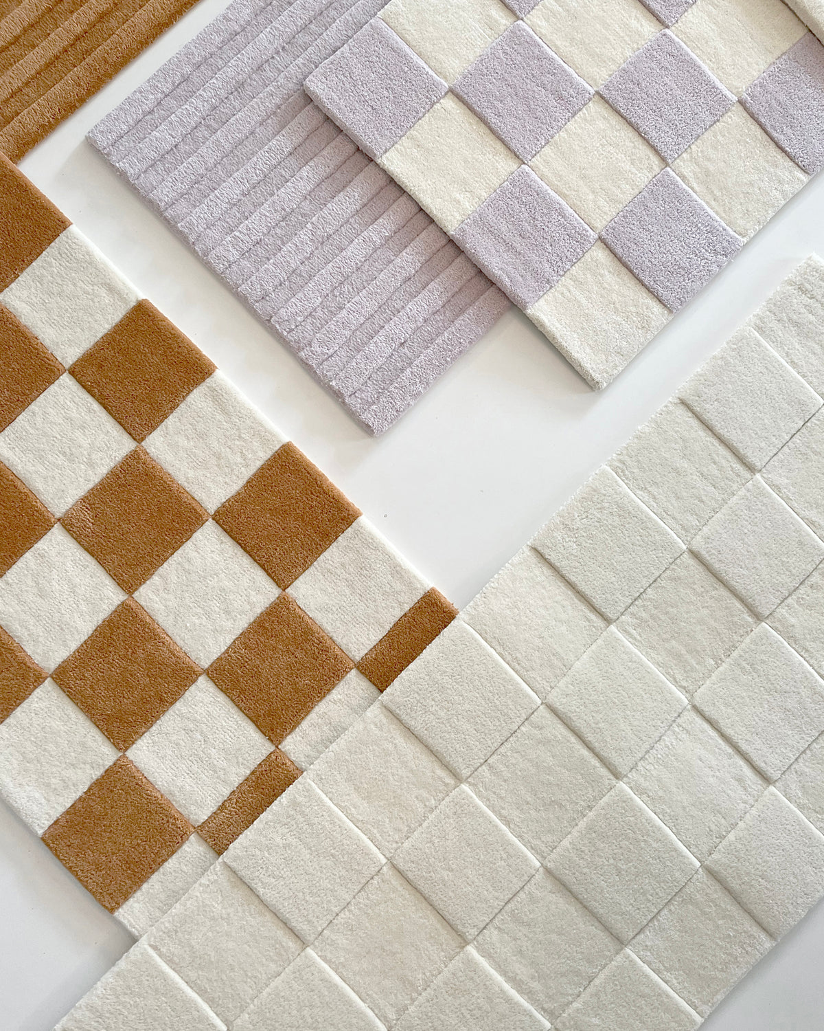 Rug CHECKERBOARD Off White 3.9 x 5.9ft