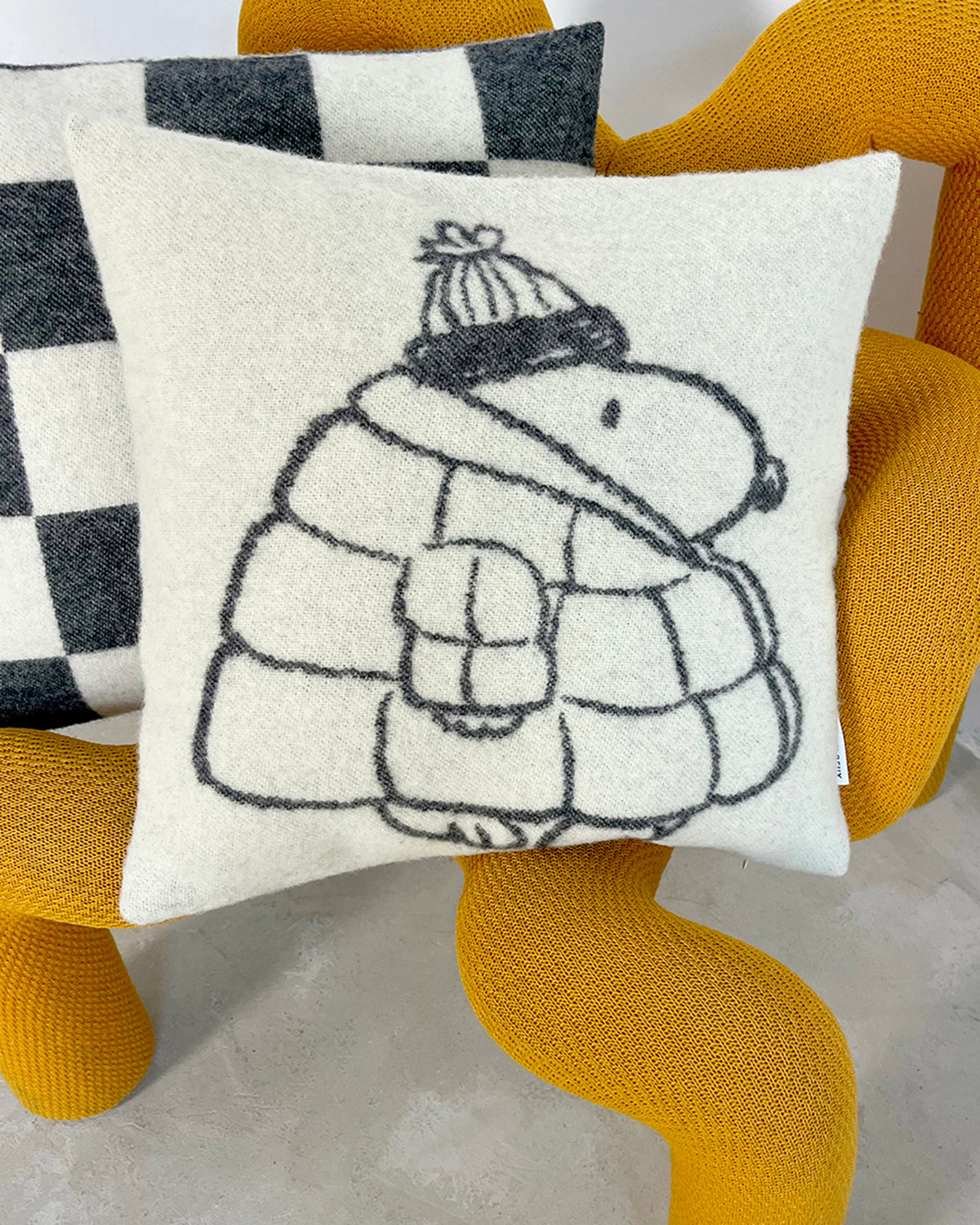 Cushion Cover PEANUTS Puffer Jacket 20x 20in