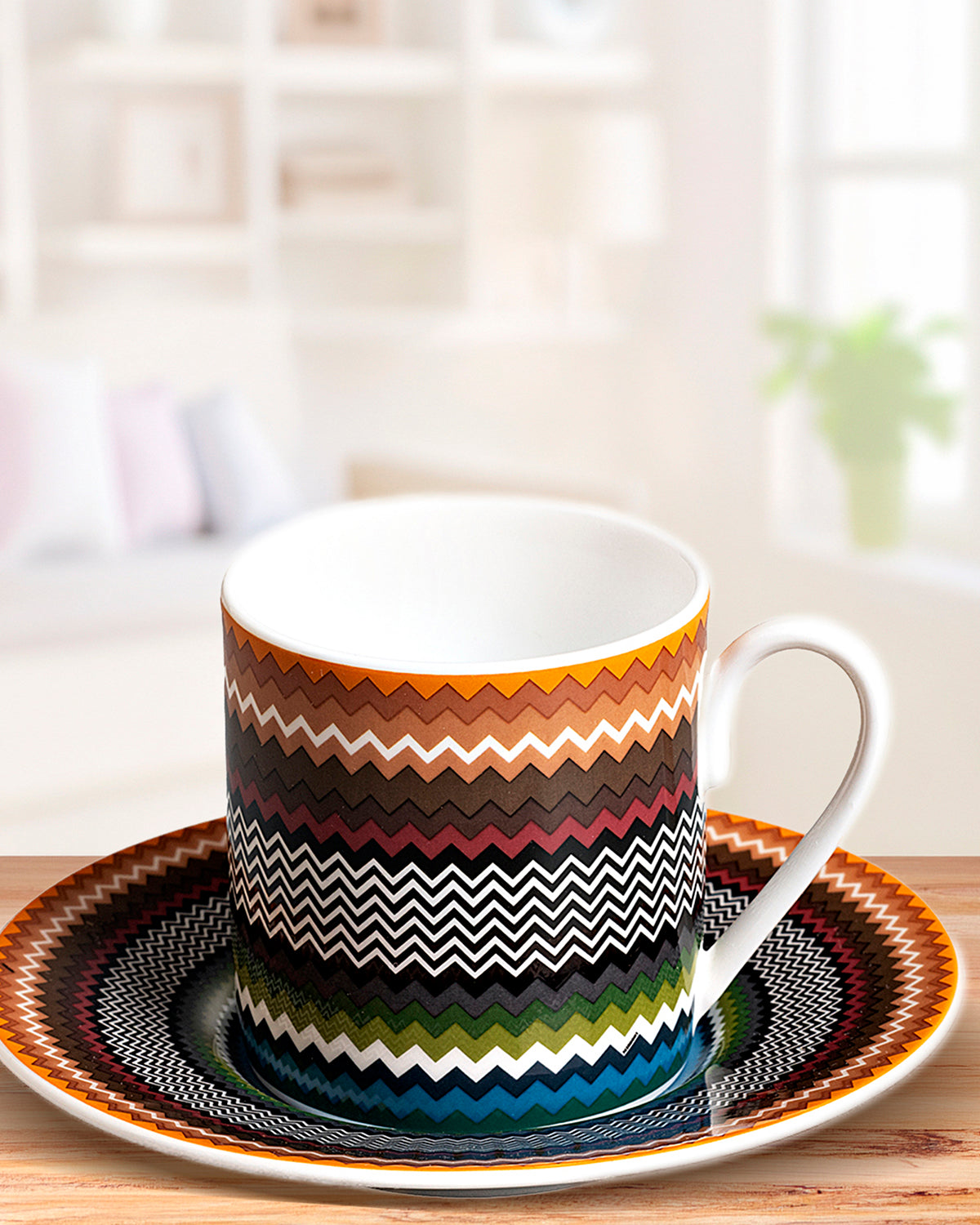 Zig Zag Foliage Coffee Cup & Saucer Set of 6 in a luxury box. Dimensions: Ø 2.36" × H 2.4"