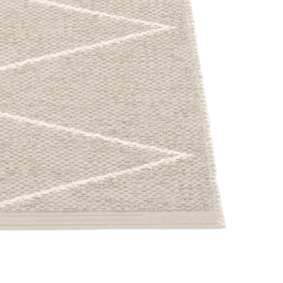 Pappelina x Bloomindales 4