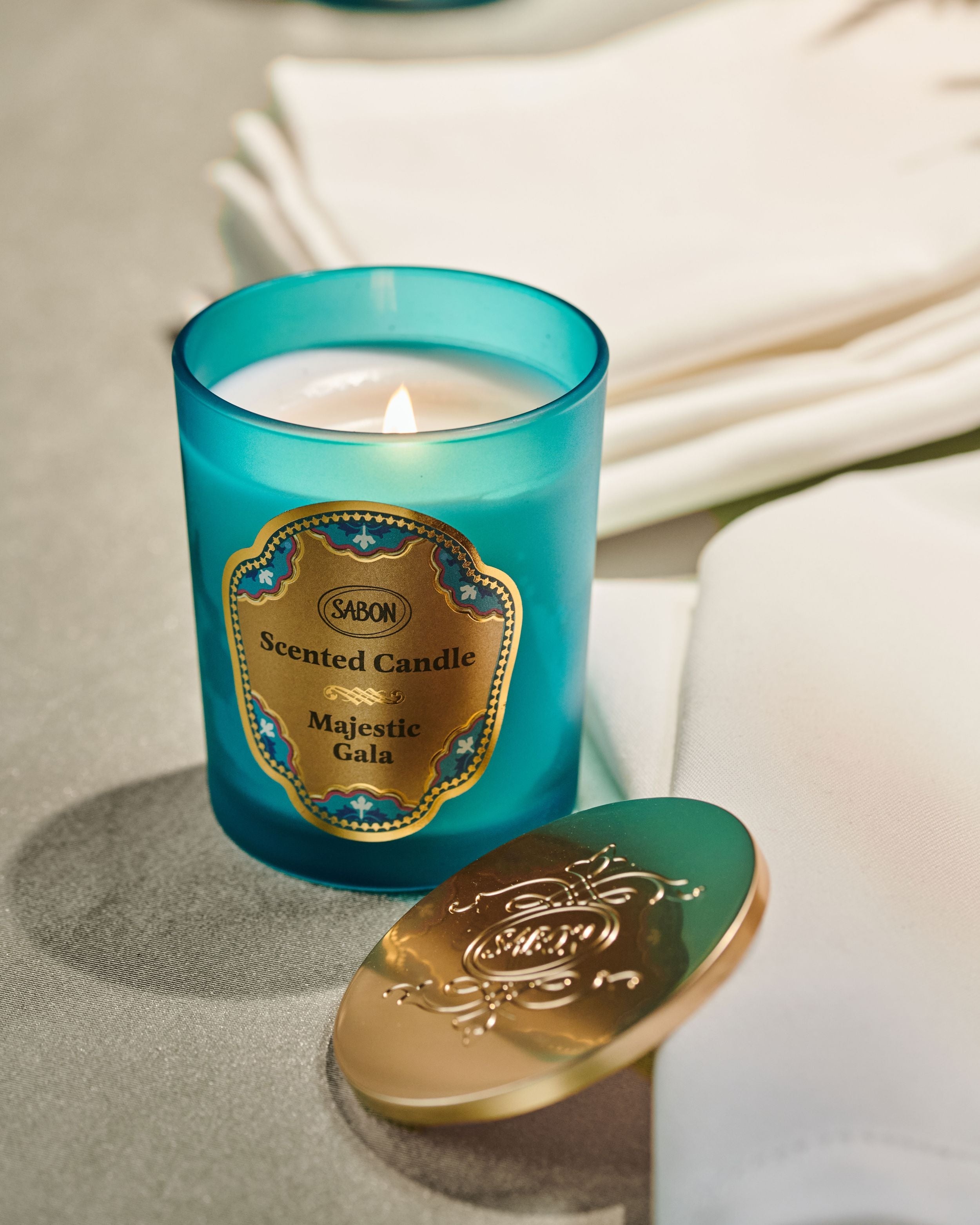 Candle 180gr Majestic Gala