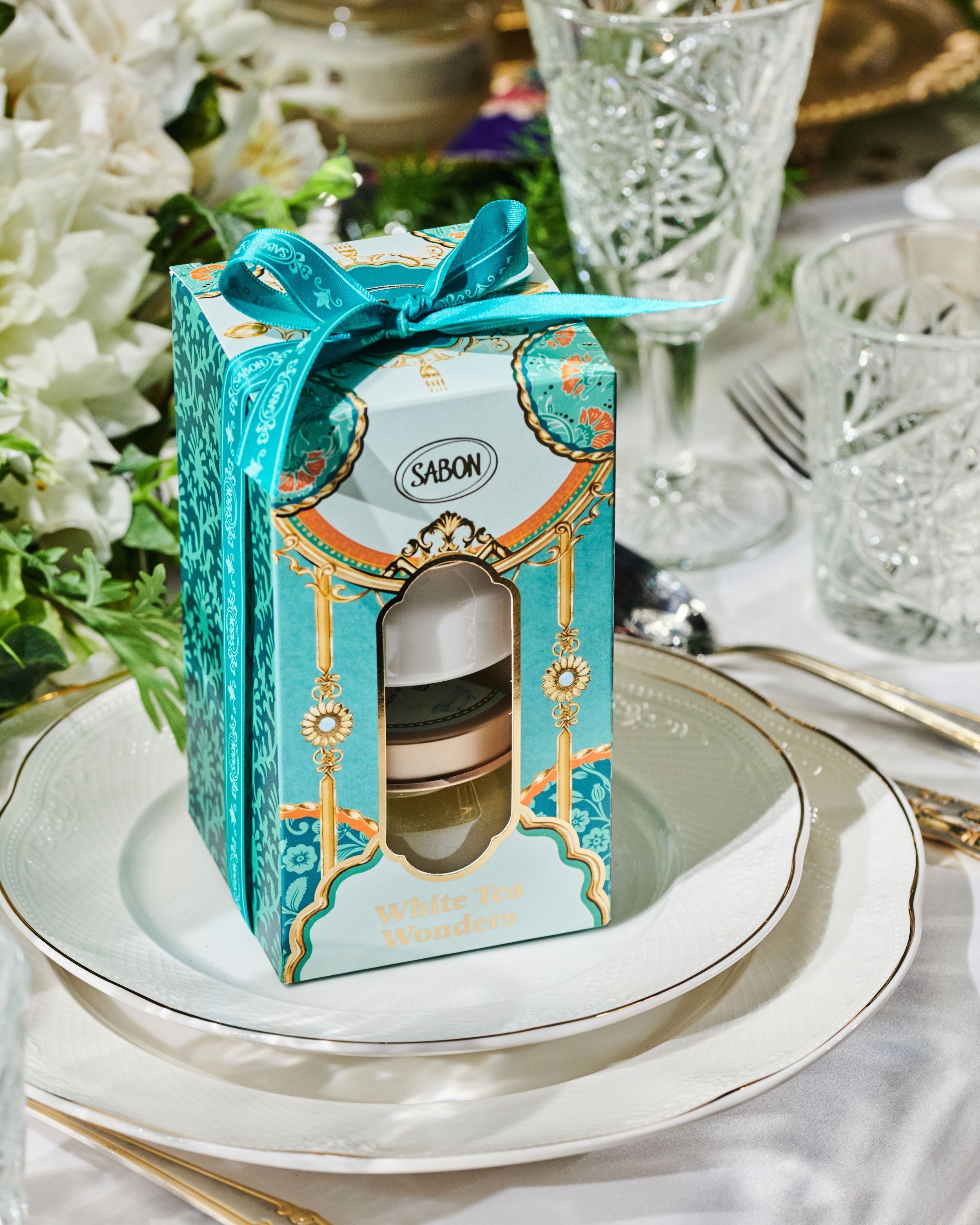 Majestic Gala Kit - White Tea