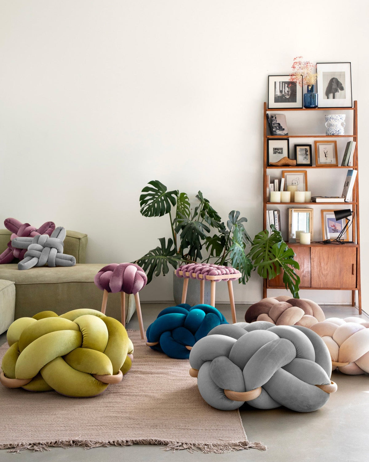 (L) Citron Knot Ottoman