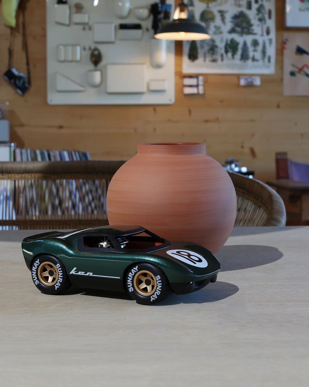 Car KEN