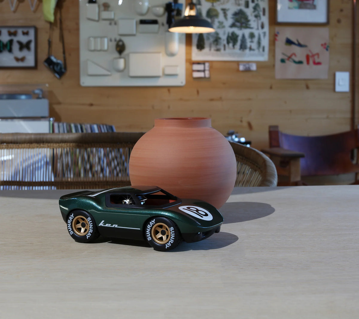 Car KEN
