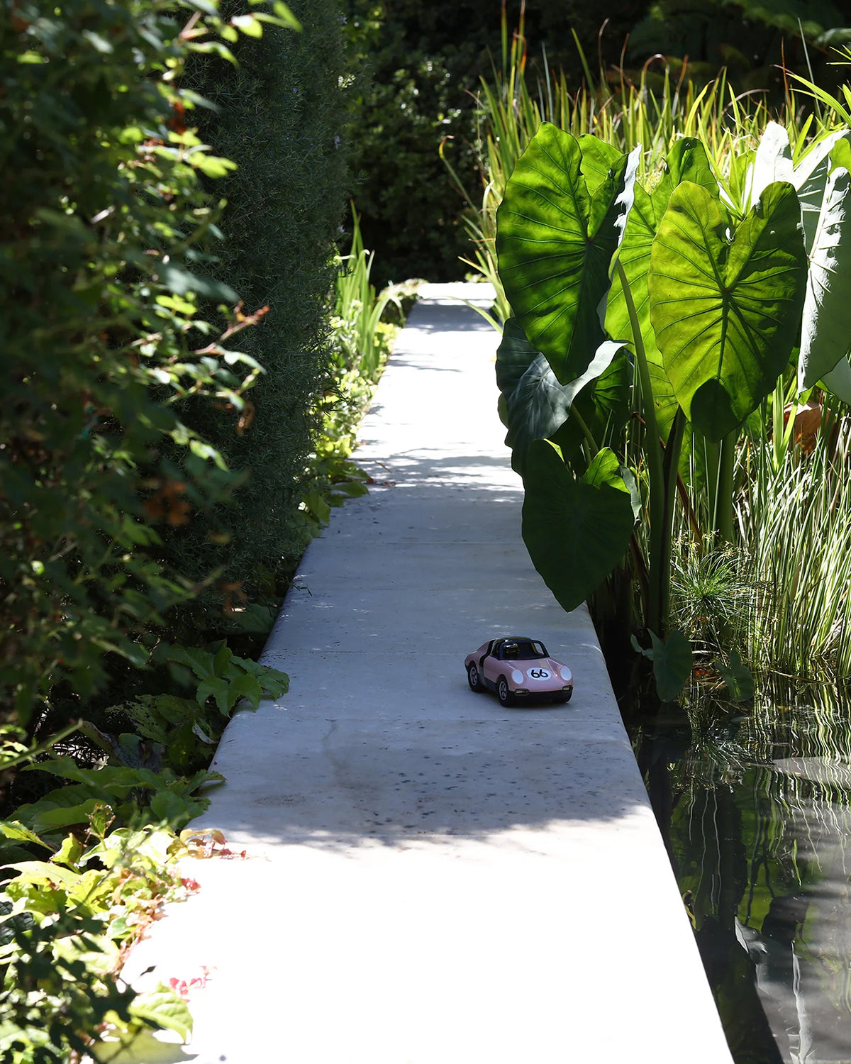 Car LUFT Pop Pink 7in