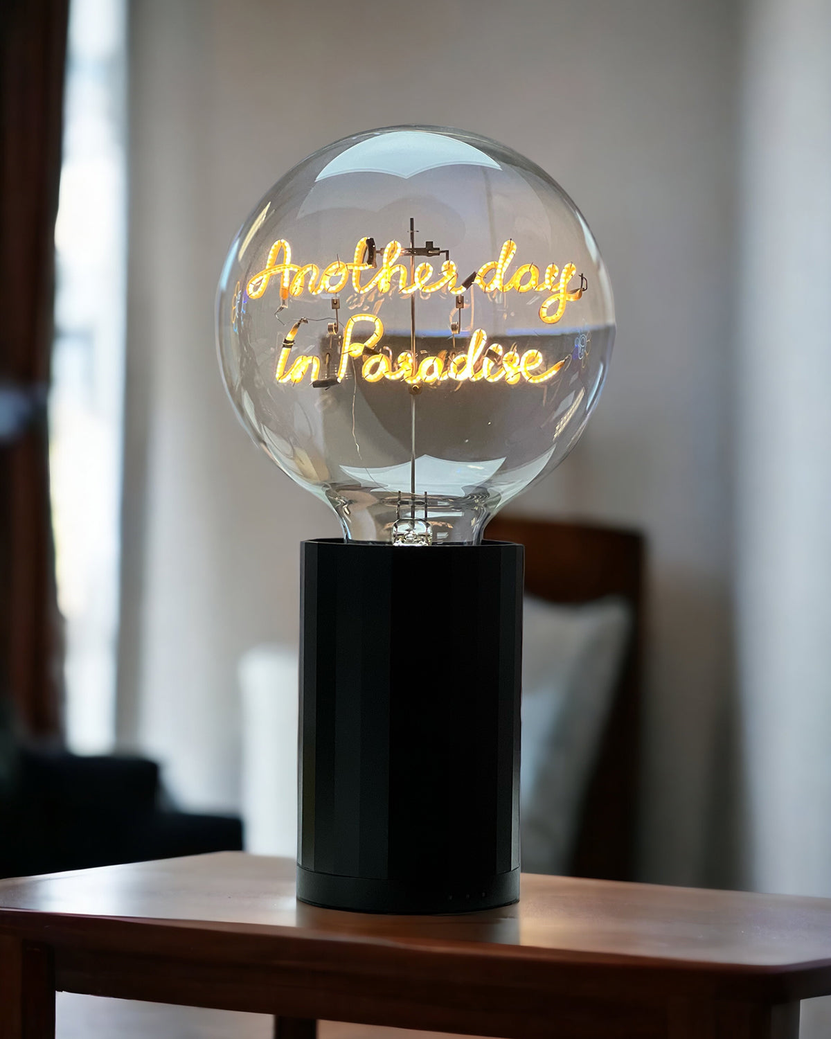 Bulb ANOTHER DAY IN PARADISE Amber with Base Table Lamp PORTABLE Rose Gold