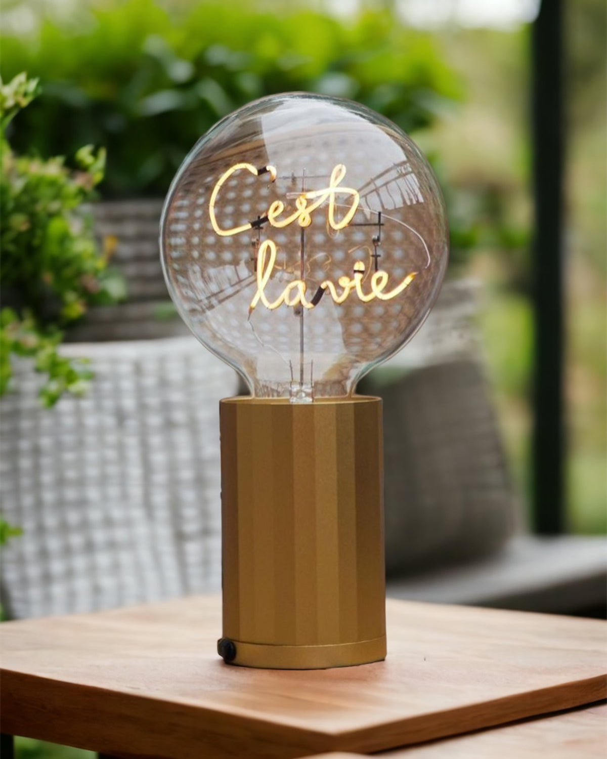 Bulb C'EST LA VIE Amber with Base Table Lamp PORTABLE Black