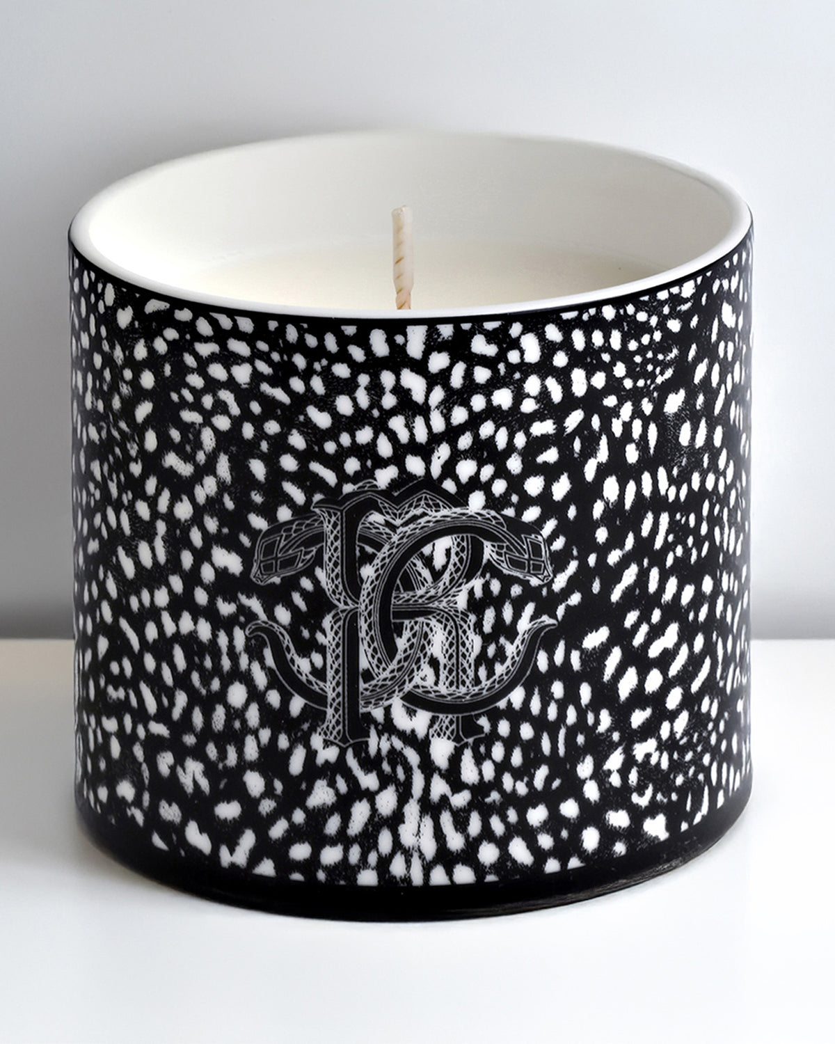 Scented Candle MORAY 270gr  Black diam. 3.3", H 3.5"