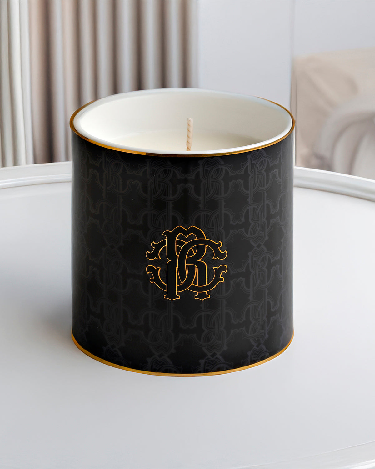Scented Candle MONOGRAM 270gr  Gold diam. 3.3", H 3.5"