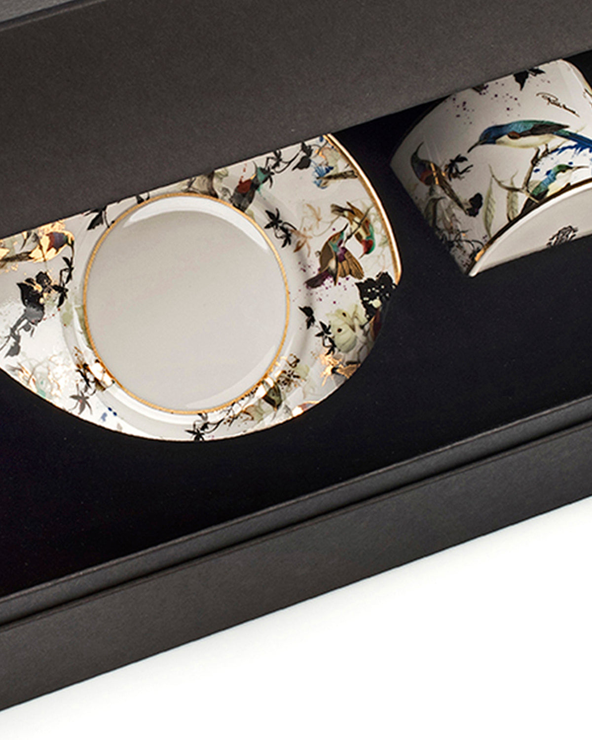 Tea Cup & Saucer GARDEN'S BIRDS Set of 2 in Luxury Box diam. 3.3", H 2.3", cap. 7.5 oz, Saucer diam. 6"