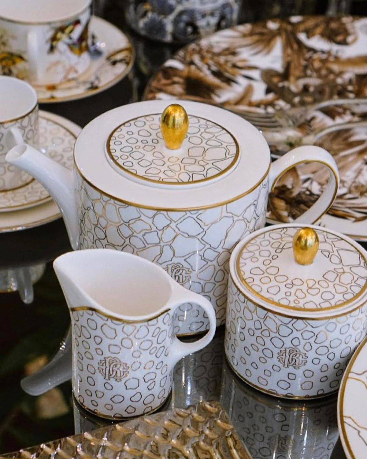 Tea Pot or Coffee Pot GIRAFFE   diam. 4.75