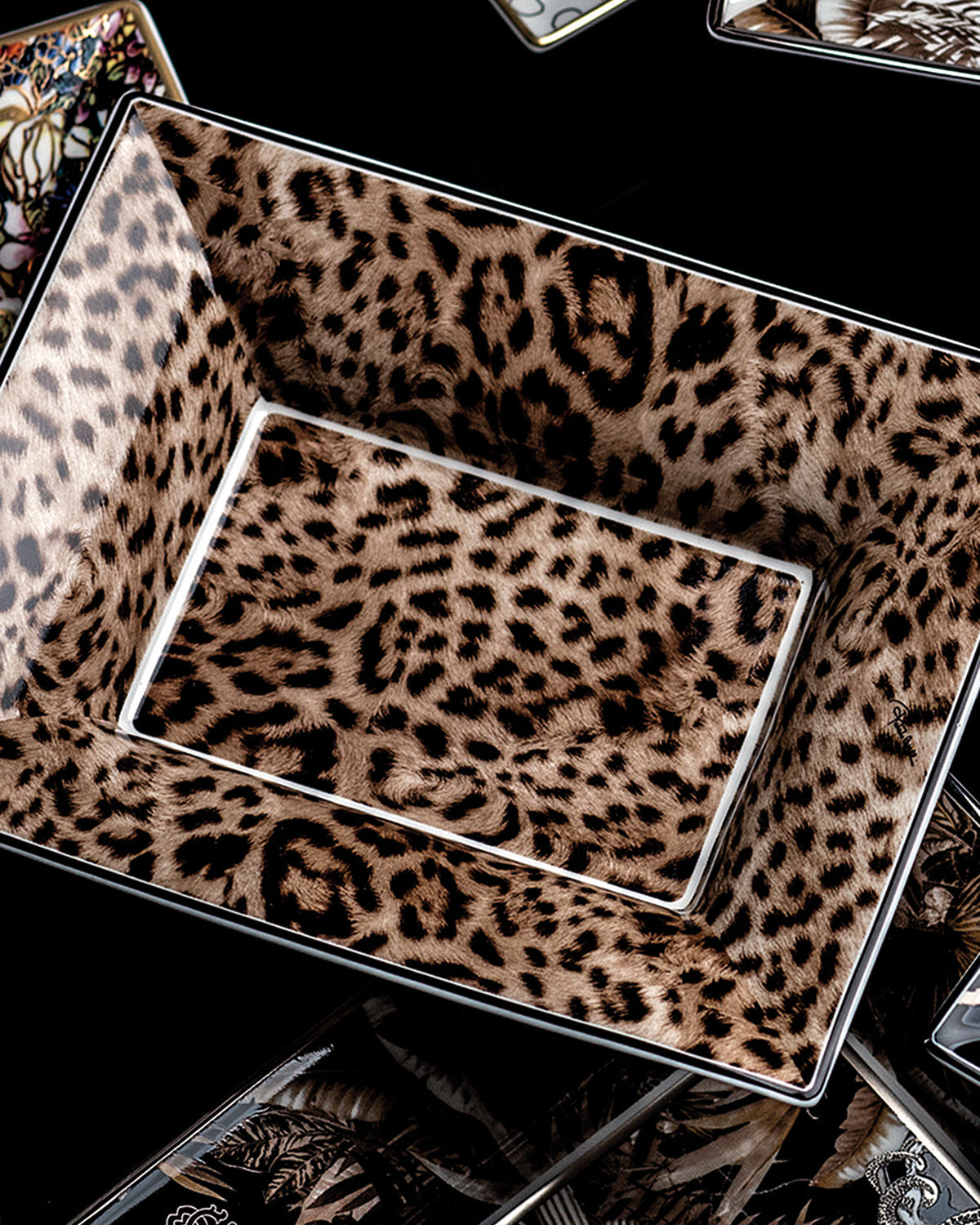 Tray JAGUAR Rectangular Large  7.75" x 6.3"