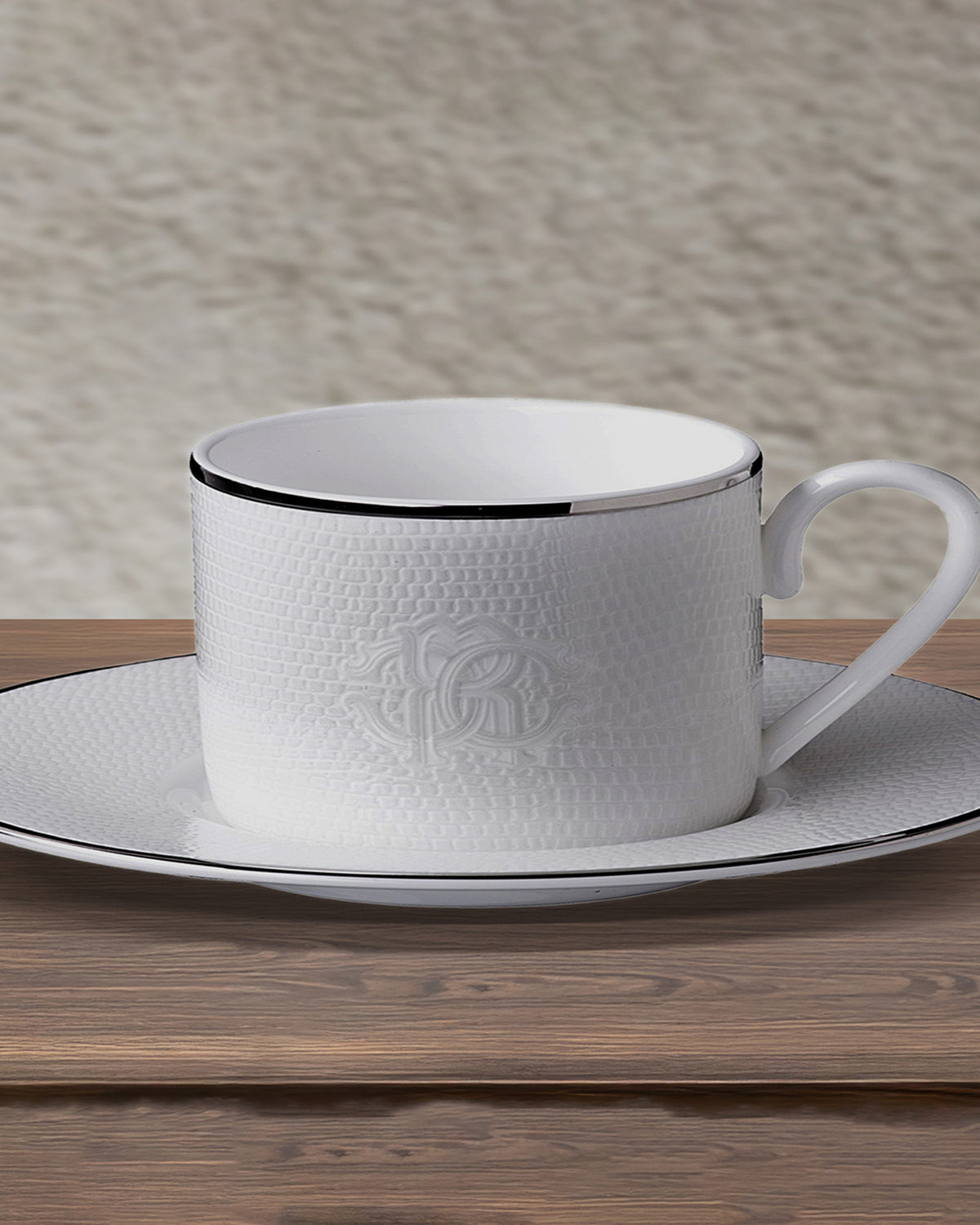 Coffee Cup & Saucer LIZARD PLATIN Set of 2 in Luxury Box  diam. 2.3", H 2.5", Cap. 4 oz, Saucer diam. 4.75"