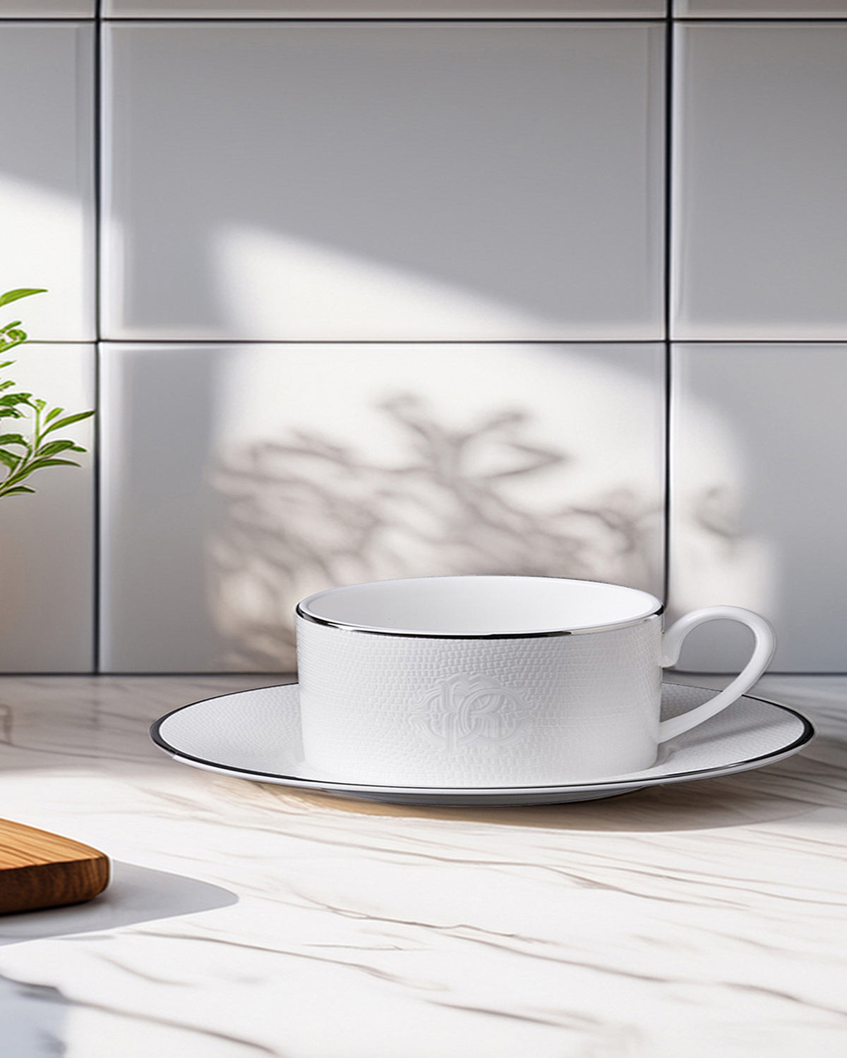 Tea Cup & Saucer LIZARD PLATIN Set of 2 in Luxury Box diam. 3.3", H 2.3", cap. 7.5 oz, Saucer diam. 6"