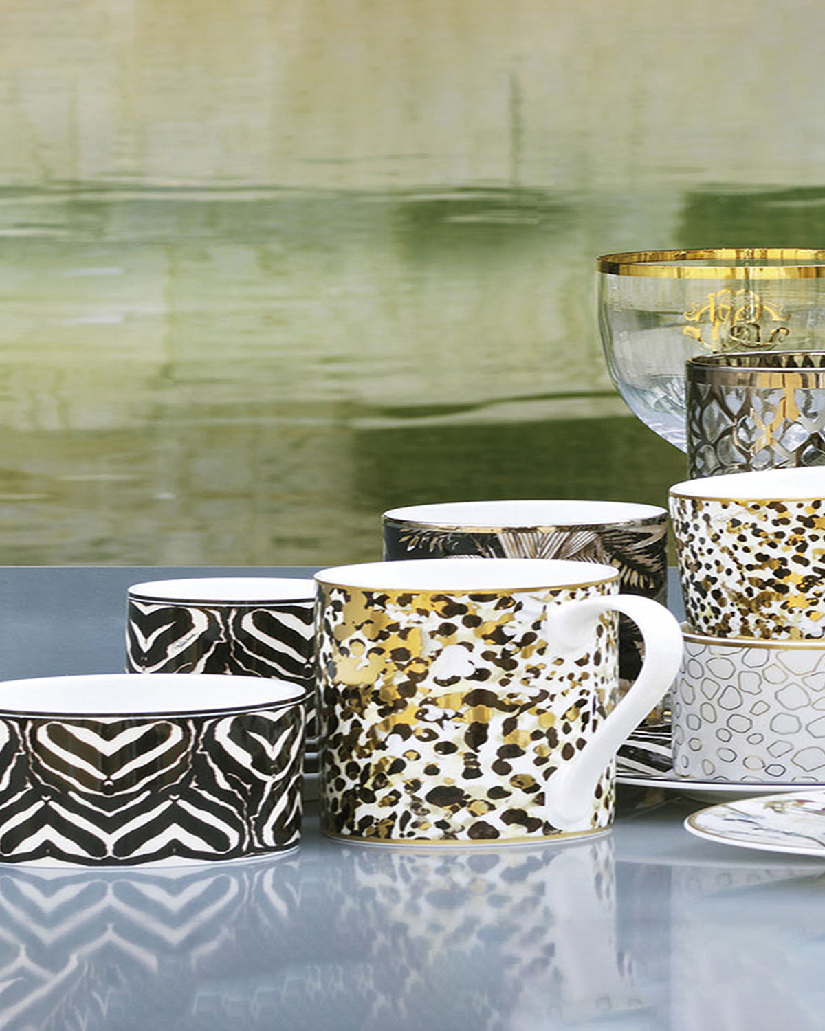 Tea Cup & Saucer ZEBRA Set of 2 in Luxury Box diam. 3.3", H 2.3", cap. 7.5 oz, Saucer diam. 6"