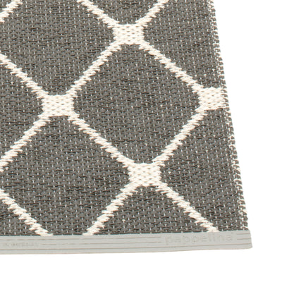 Pappelina x Bloomindales 2