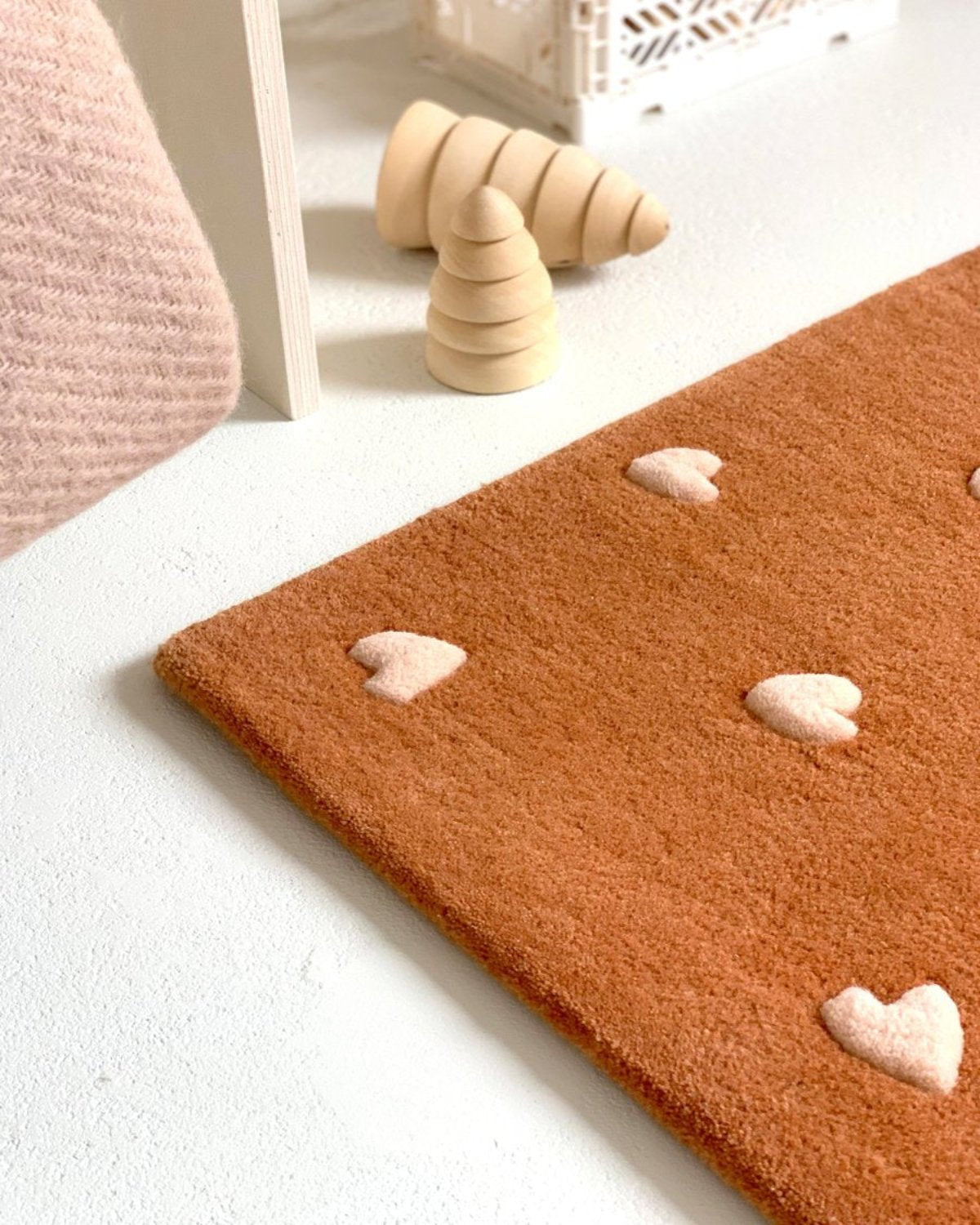 Rug HEARTS Brown / Pink Print 6.5 x 9.8ft