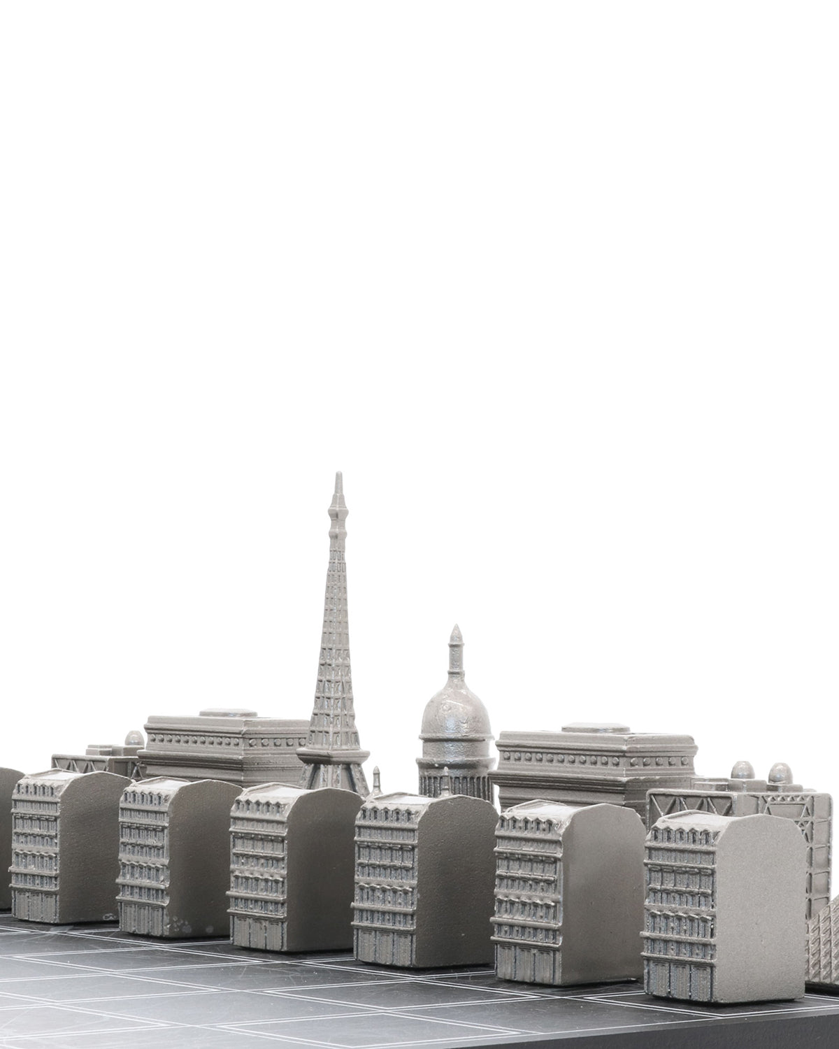 Skyline Chess Chess Set Stainless Steel Paris Edition with Paris Map Board