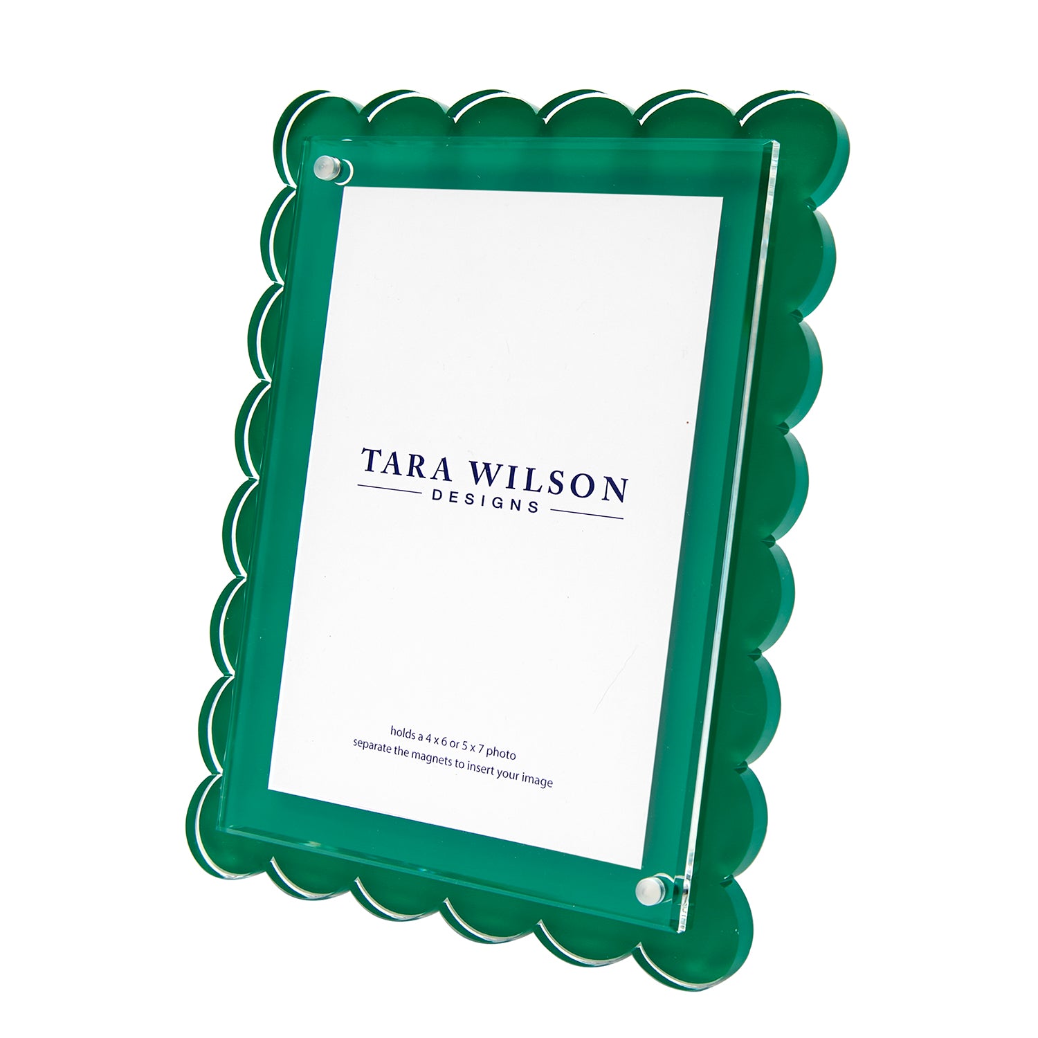Tara Wilson Designs Frame SCALLOP Green 6" x 8" for photo size 4" x 6" or 5" x 7"