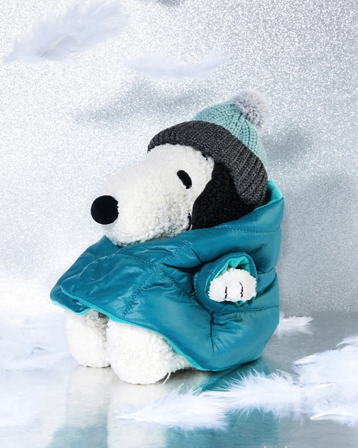 Plush PEANUTS SNOOPY with Puffer Jacket 8