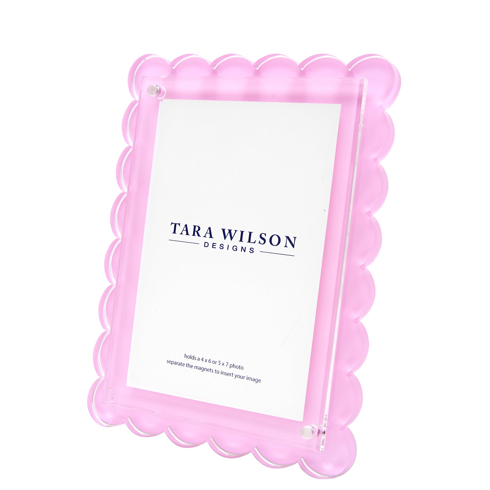 Tara Wilson Designs Frame SCALLOP Pastel Pink 6" x 8" for photo size 4" x 6" or 5" x 7"