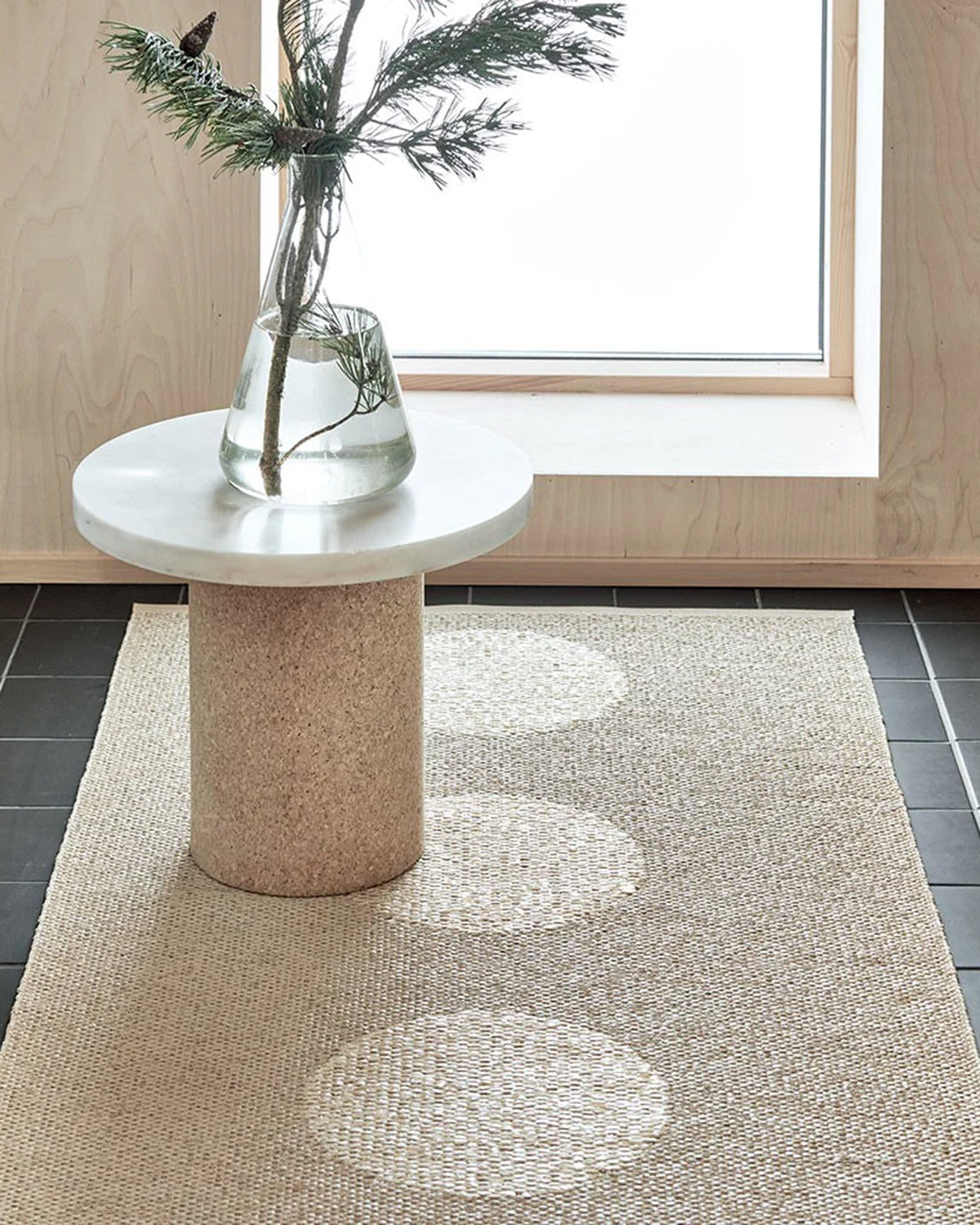 Rug VERA 2.0 Linen/Stone met. 2.25 x 6.5 ft
