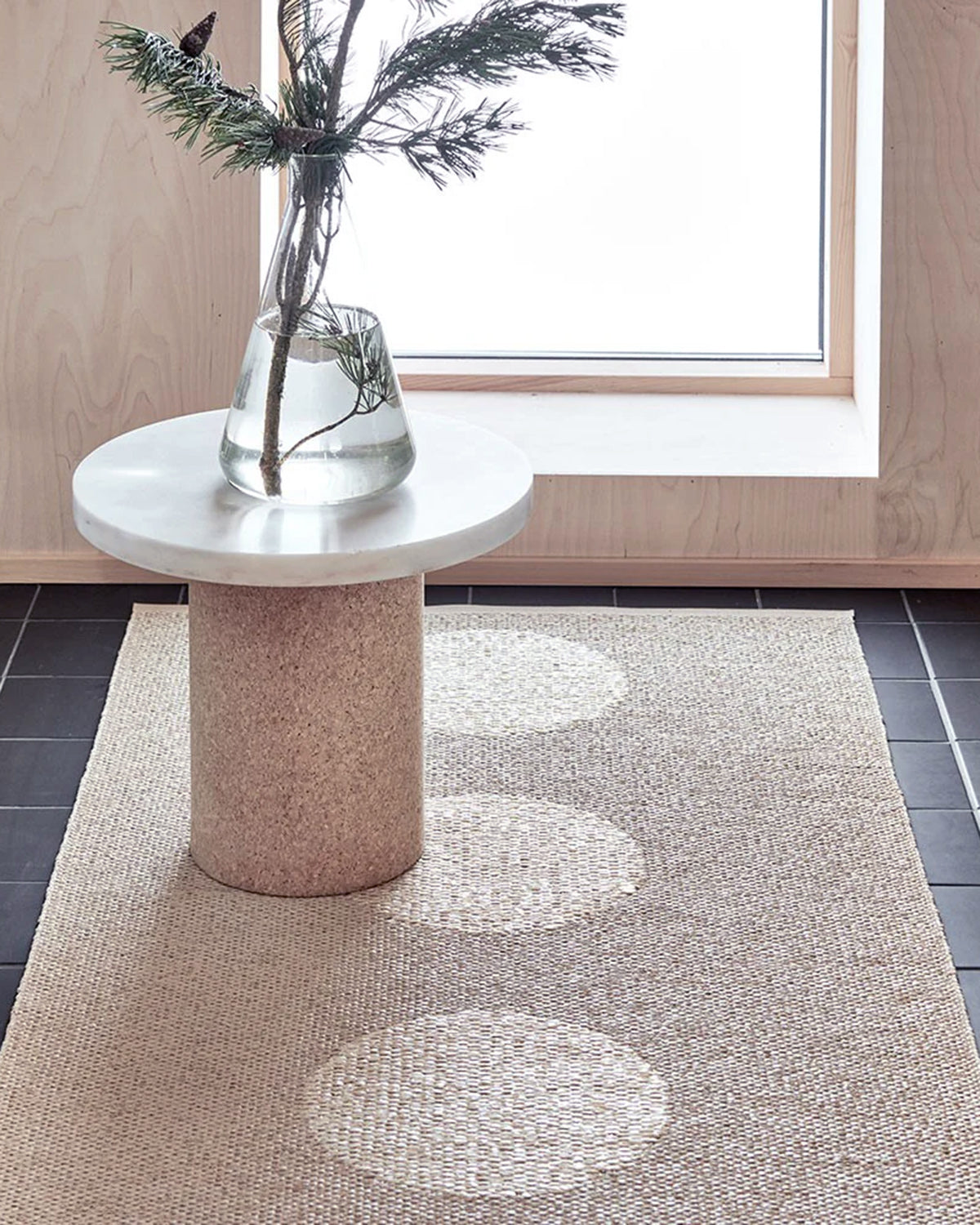 Rug VERA 2.0 Linen/Stone met. 2.25 x 6.5 ft