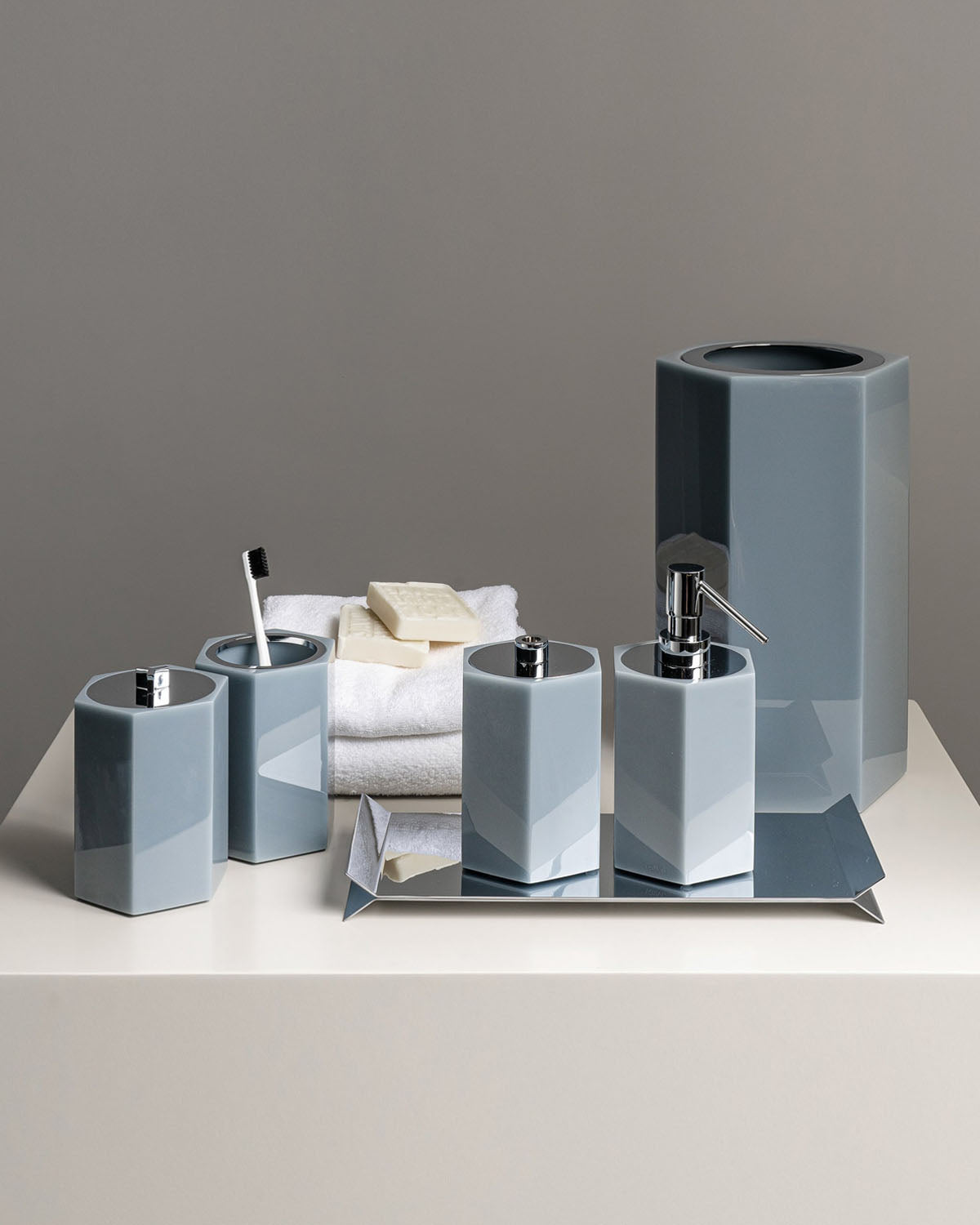 Toothbrush Holder HEXA