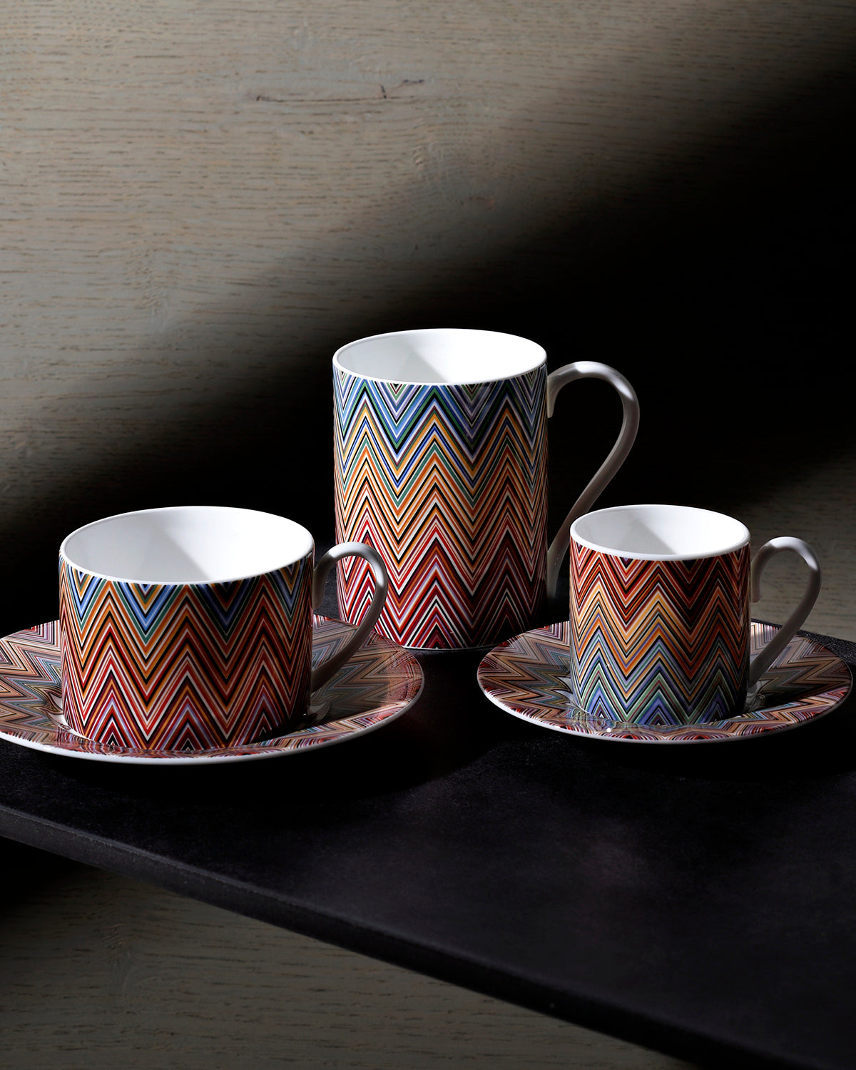 Tea Cup & Saucer ZIG ZAG Set of 2 in Luxury Box Jarris 156 diam. 3.3", H 2.3", cap. 7.5 oz, Saucer diam. 6"