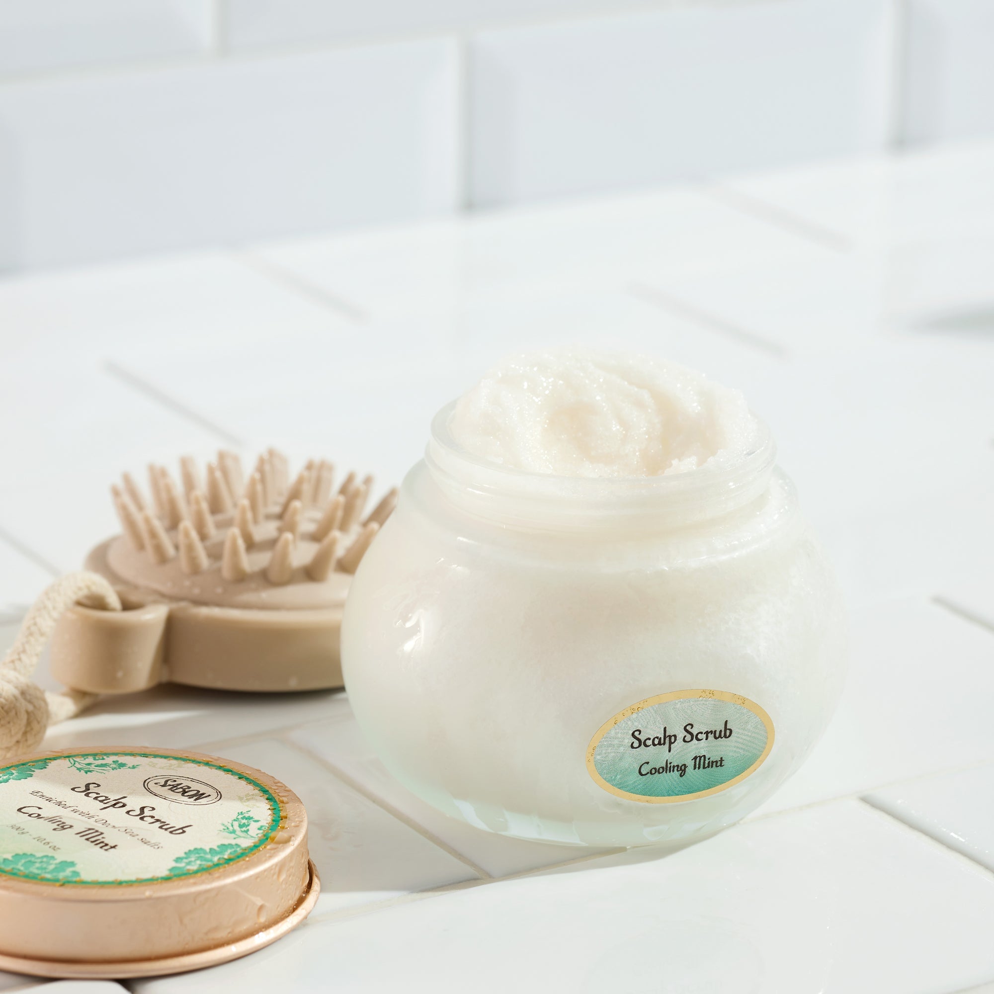 Scalp Scrub Cooling Mint 300g - Toytoise