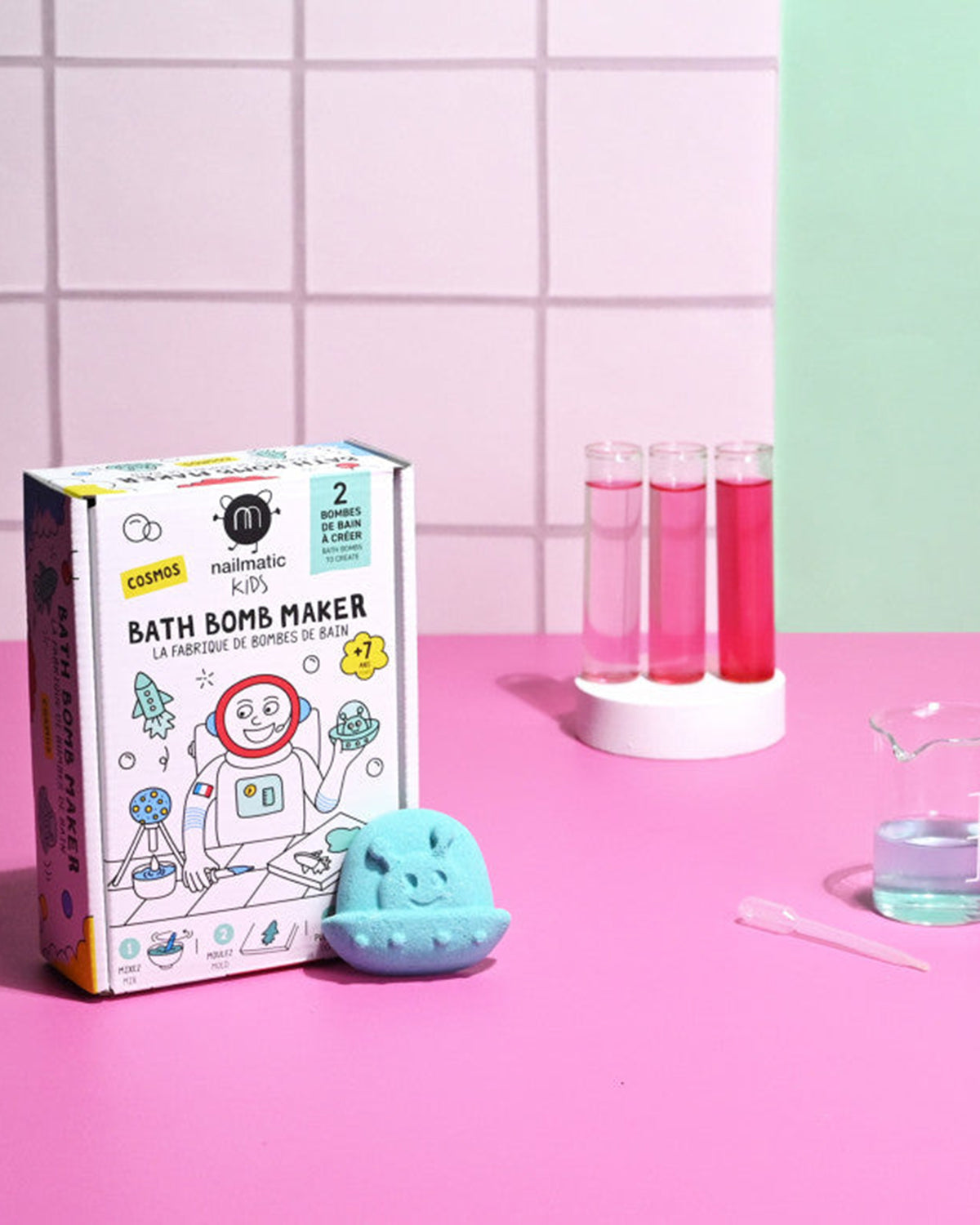 Nailmatic Bath Bomb Maker Kit for Kids COSMOS