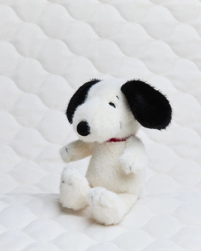 Plush PEANUTS SNOOPY ECO Fuzzy Cream 7"