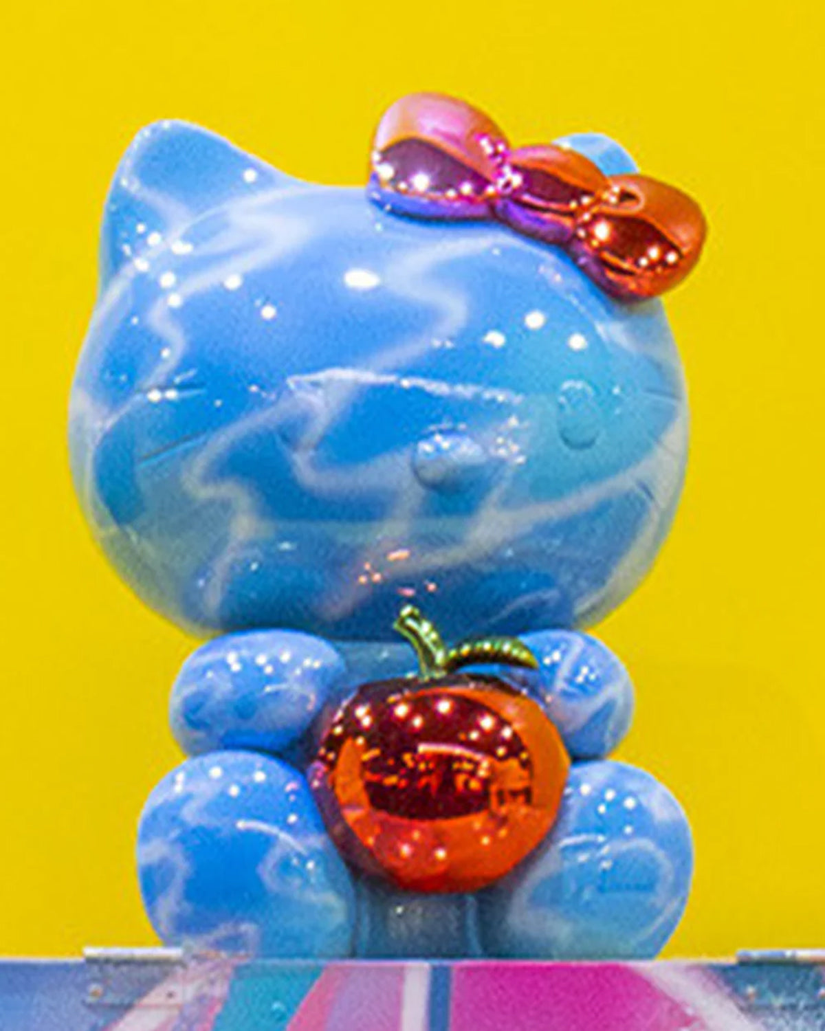 Hello Kitty GRAFFITI Blue with Green Apple 21in