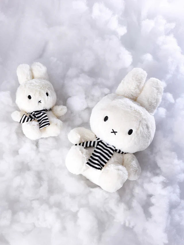 Keychain Miffy with Scarf Keychain White 4''