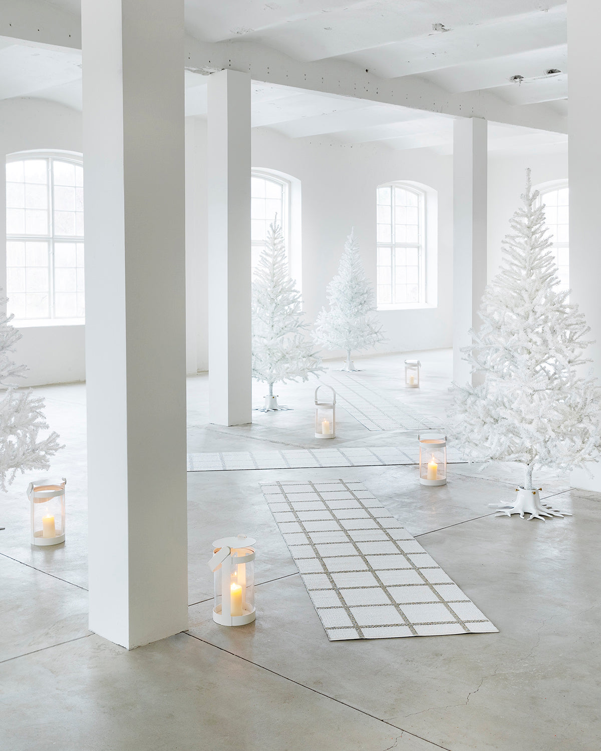 Rug ADA White/Stone Met. 6 x 8.5 ft