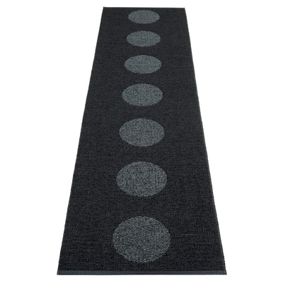 Pappelina Rug VERA 2.0 Black/Black met.  image 3