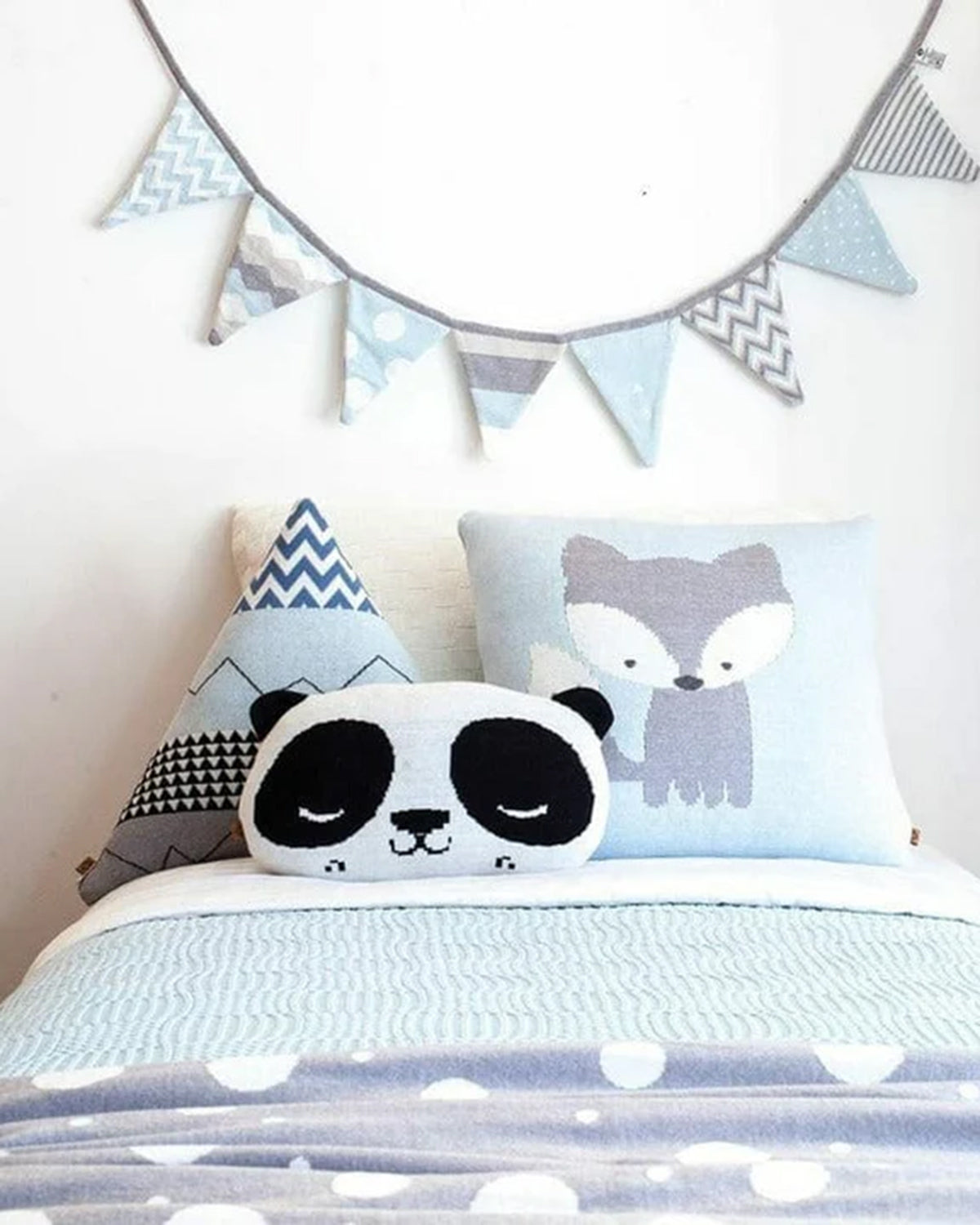 Cushion FOX Light Blue