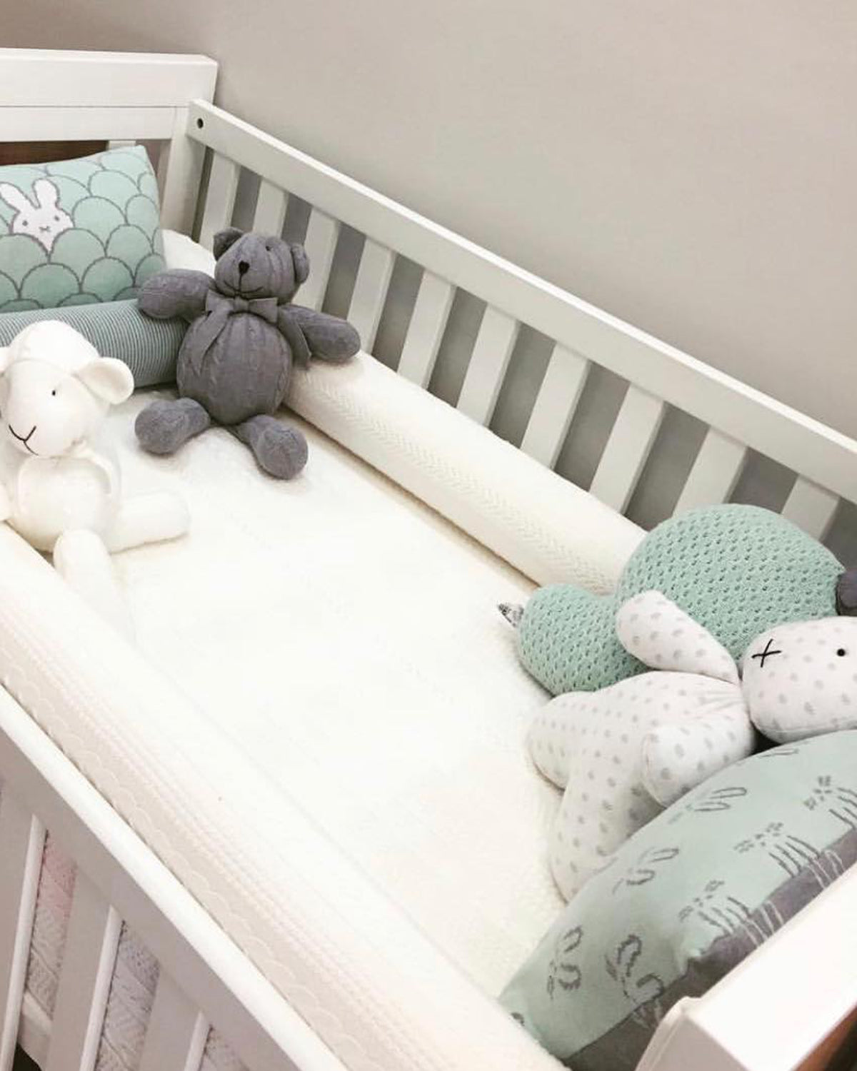 Cushion RABBIT Light Blue