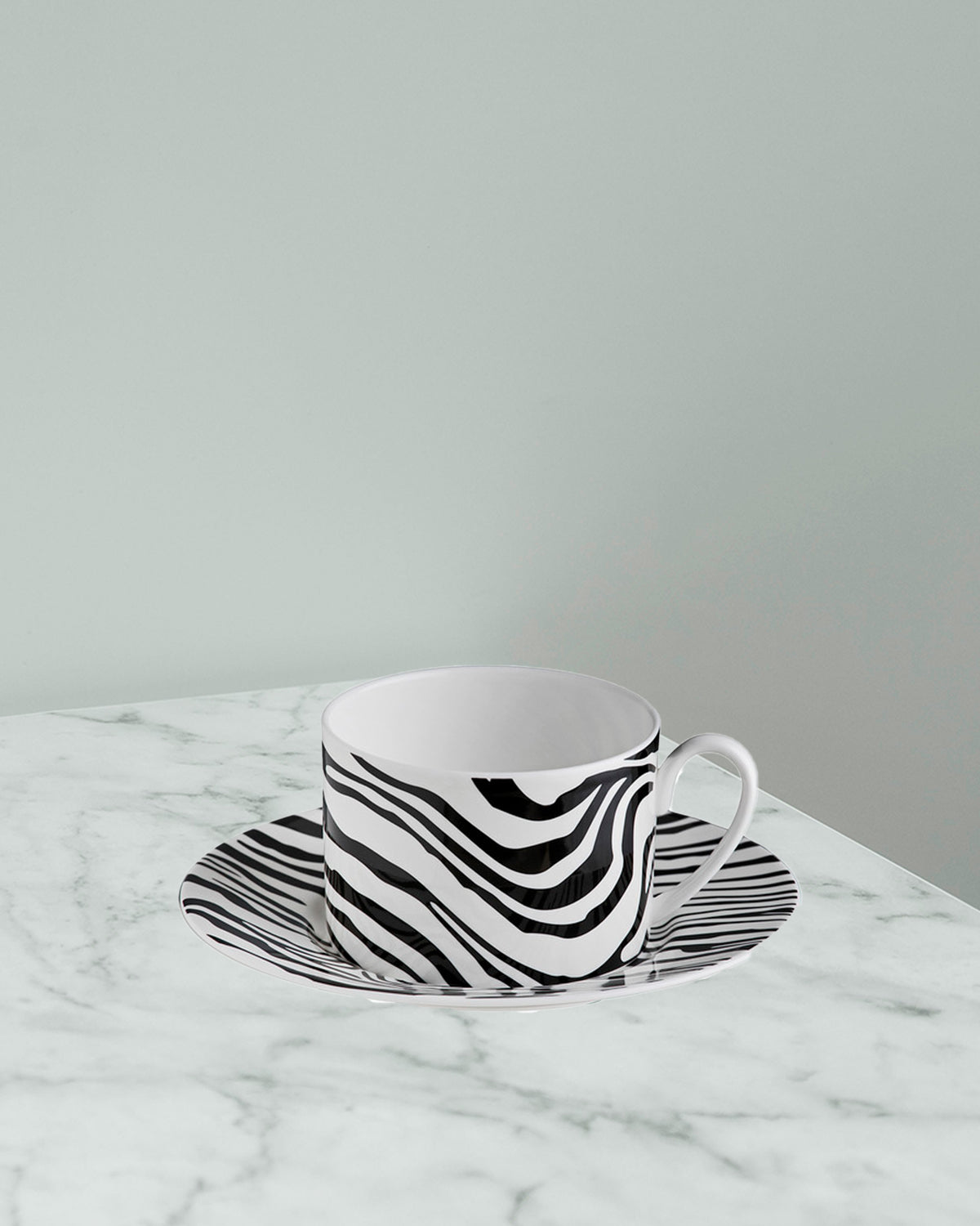 Tea Cup & Saucer ZEBRAGE Set of 2 in Luxury Box 3.3", H 2.3", cap. 7.5 oz, Saucer diam. 6"