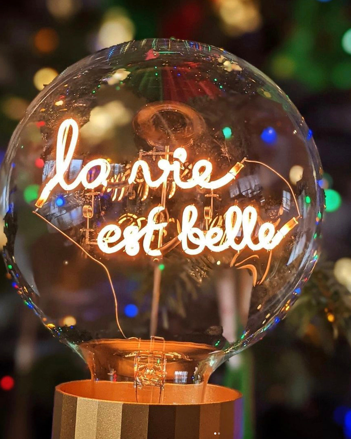 Bulb LA VIE EST BELLE Amber with Base Table Lamp PORTABLE Black